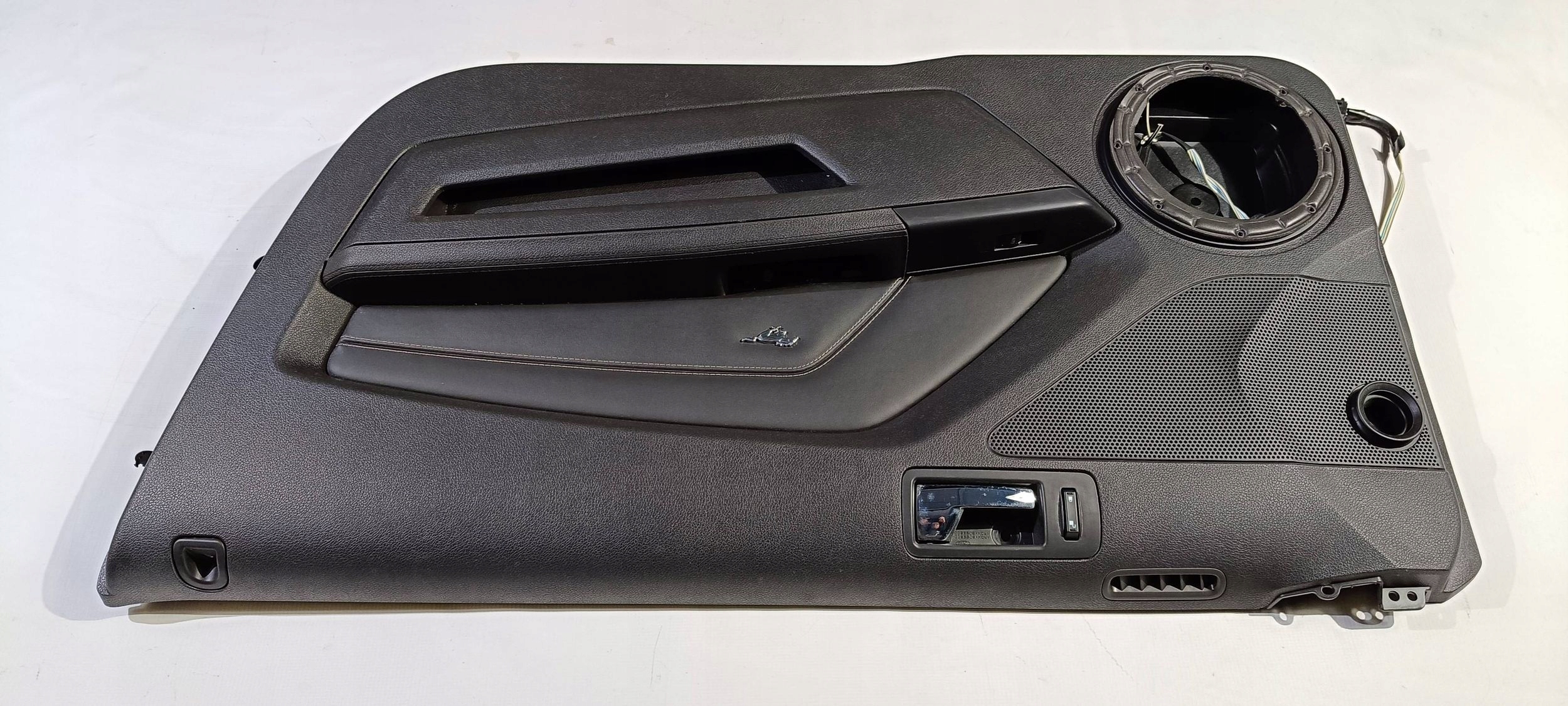 side upholstery side door right prawych Ford Mustang V 2010-2014
