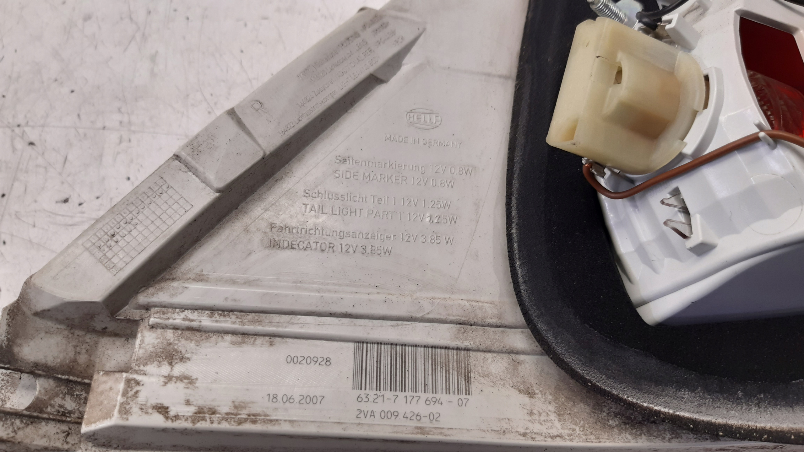 light right rear part 7177694 BMW E61 LIFT