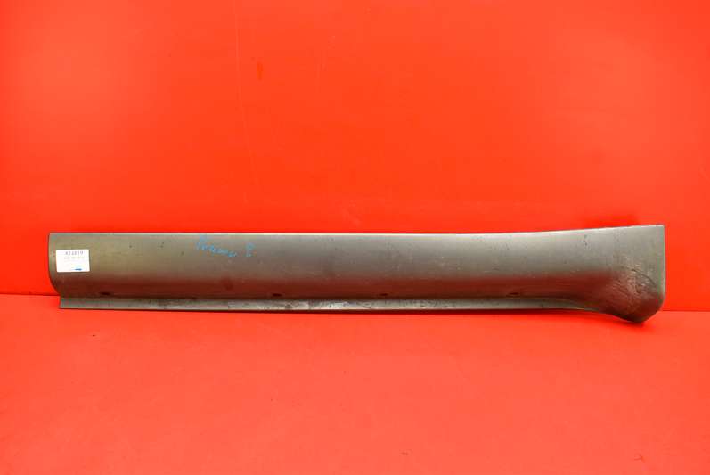 cap threshold right MAZDA TRIBUTE 1 and 01R