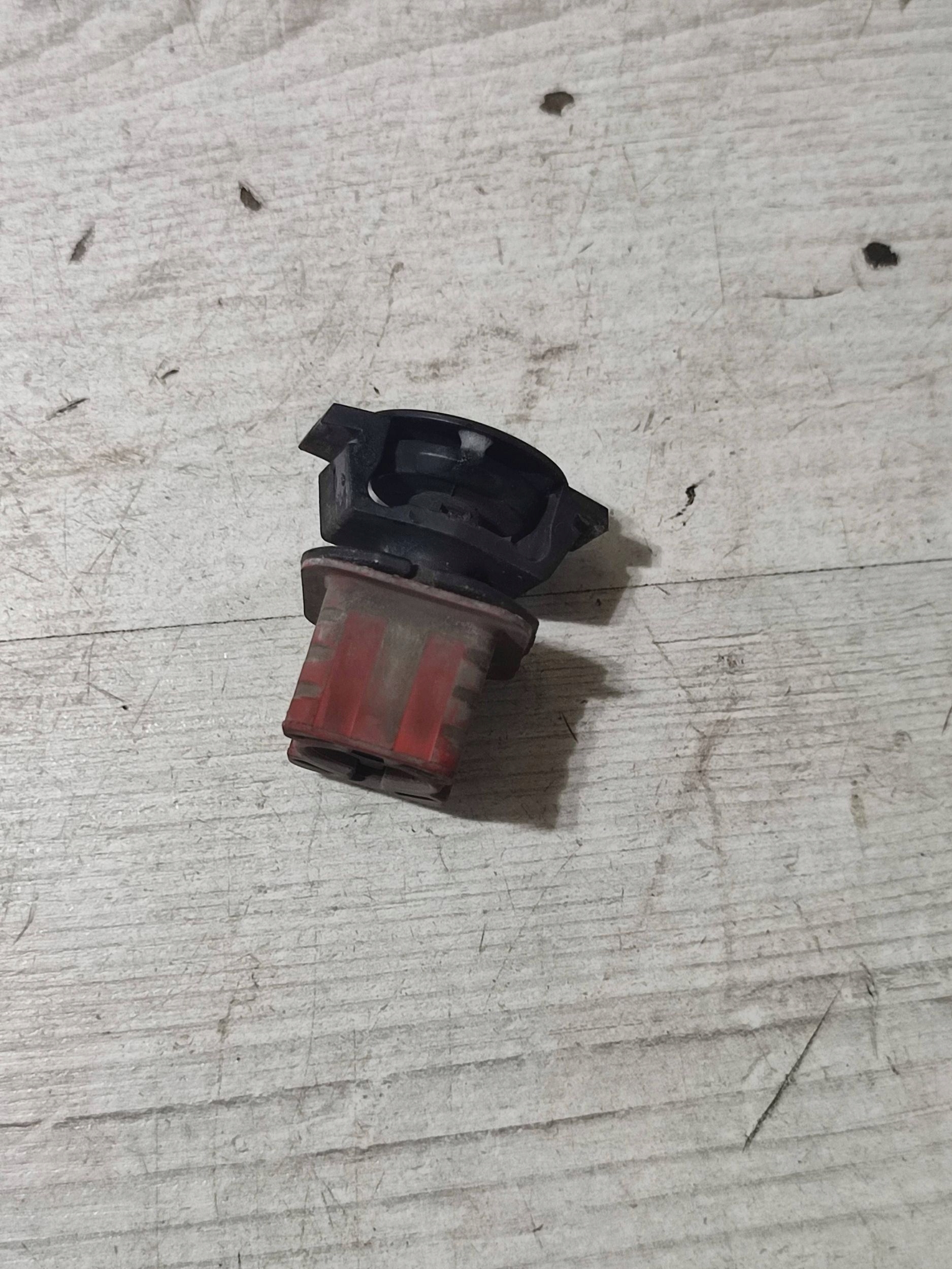 Mercedes-Benz GLK (X204) 2013 bracket / holder radiator