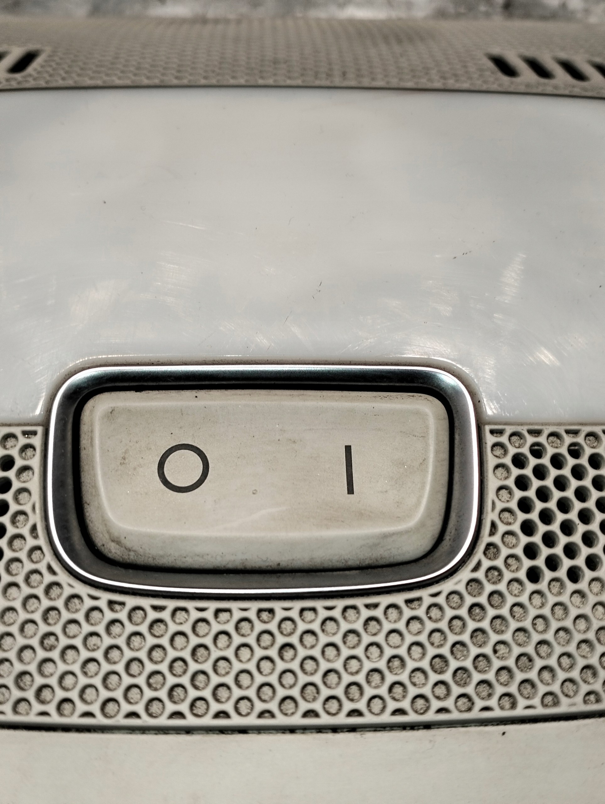 AUDI A4 B8 2007-2015 FANALE CIELO INTERNO 8T0947135B