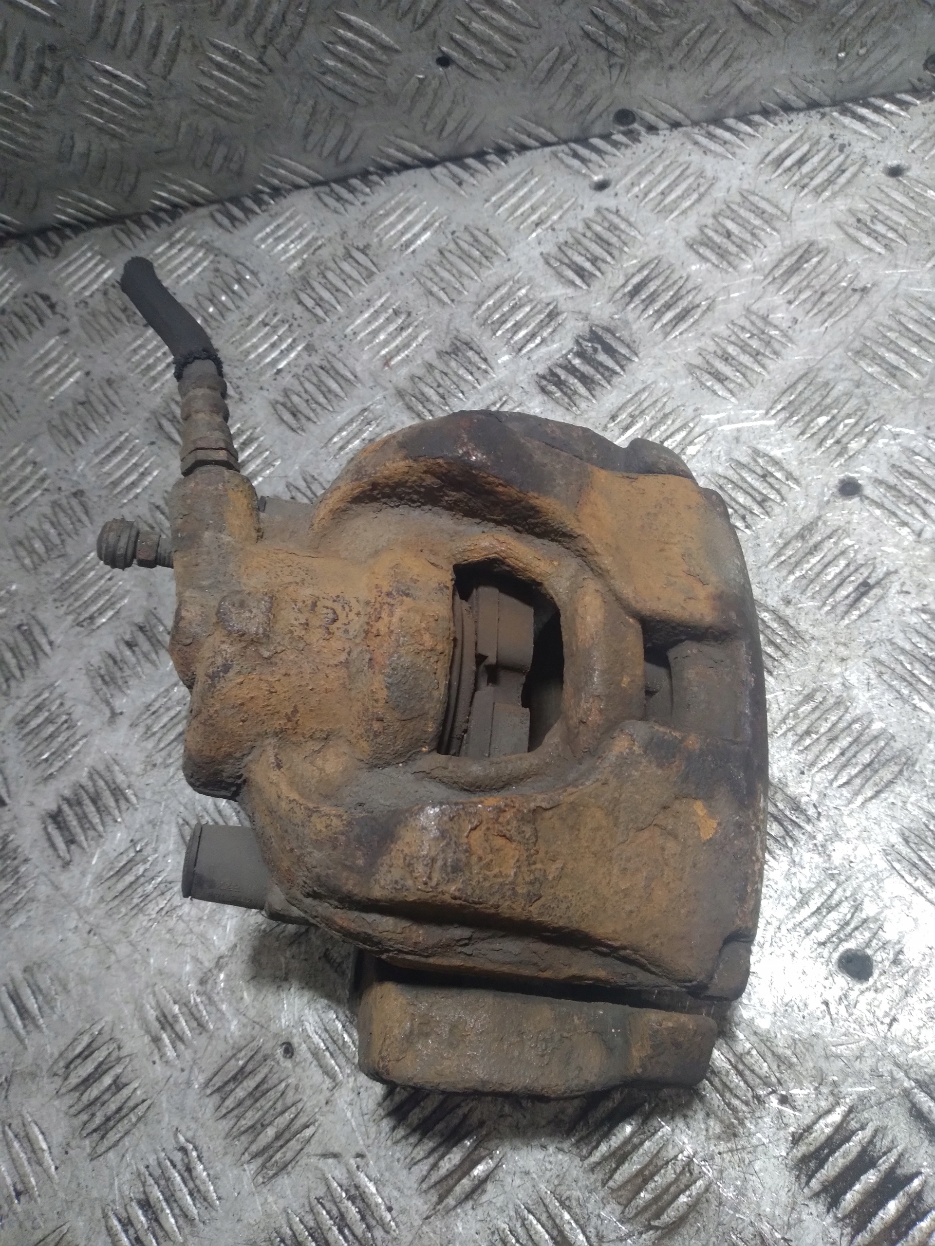 caliper brake left front front LAND ROVER FREELANDER 2
