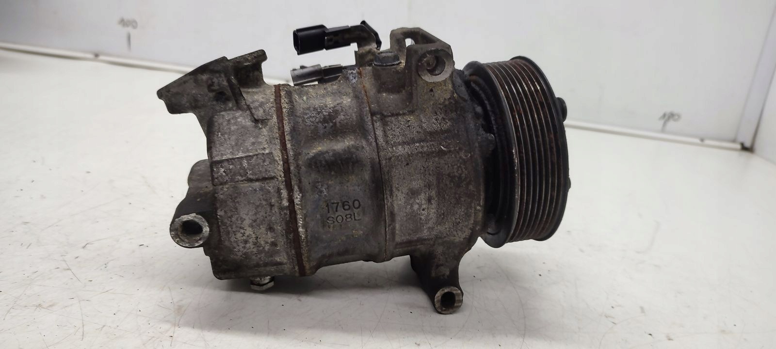 compressor of the air conditioning compressor; Renault Megane IV 1,3 TCE