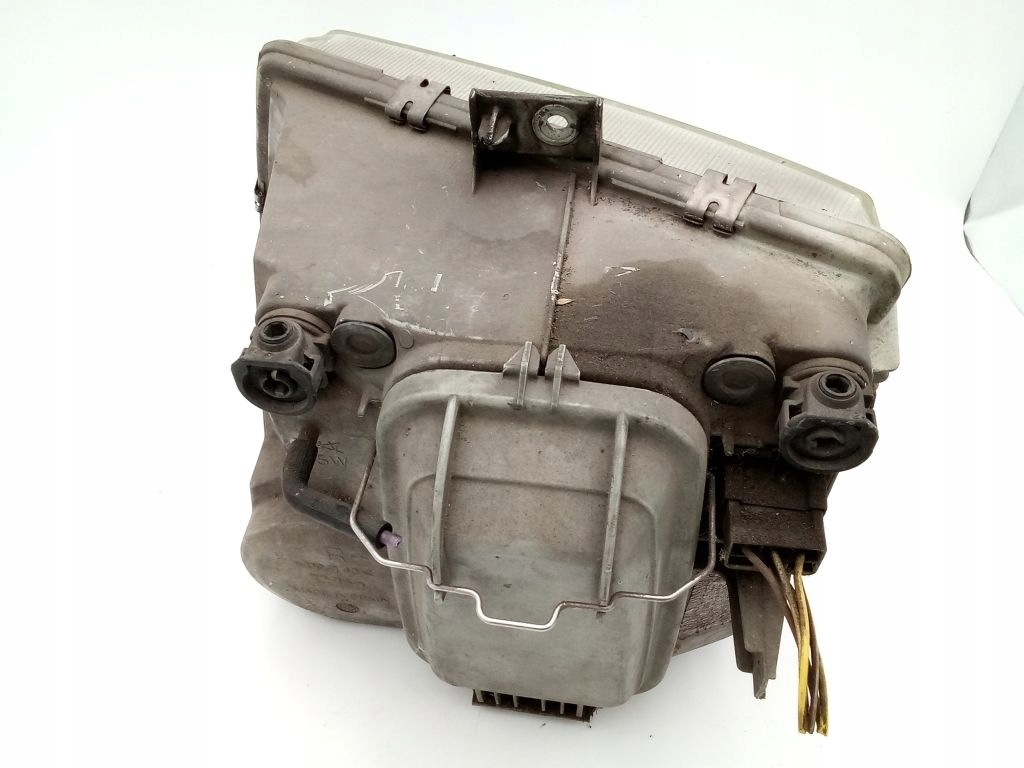 Mercedes V klasa W638 light right front front EU