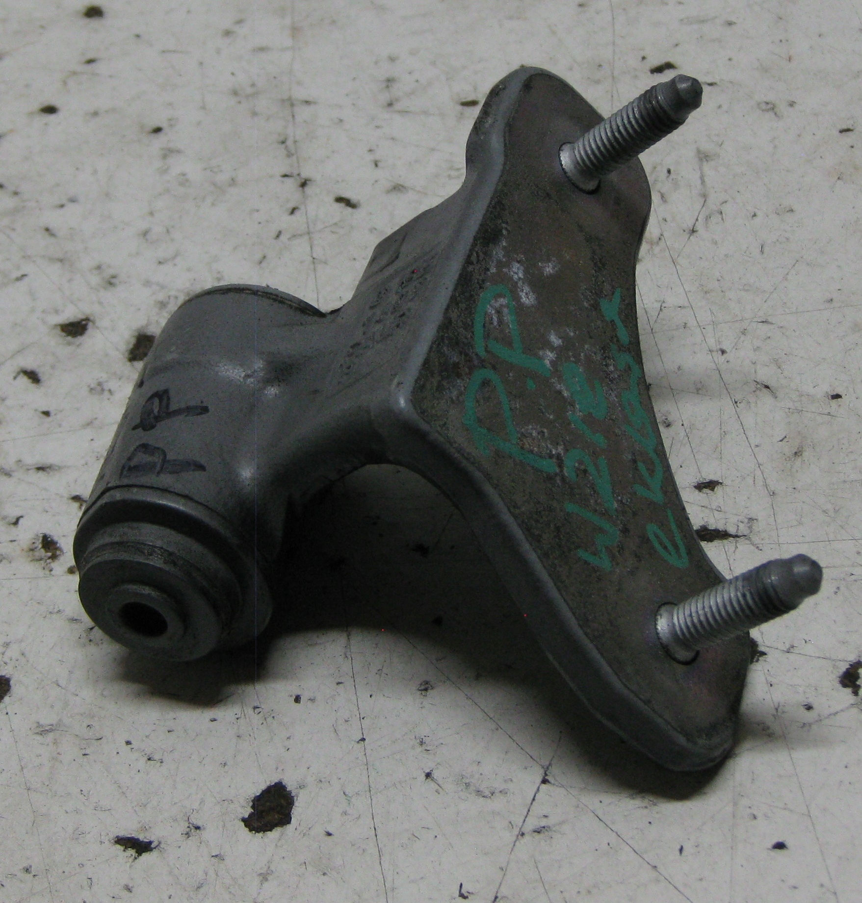 MERCEDES W212 KOMBI 14R hinge door right front