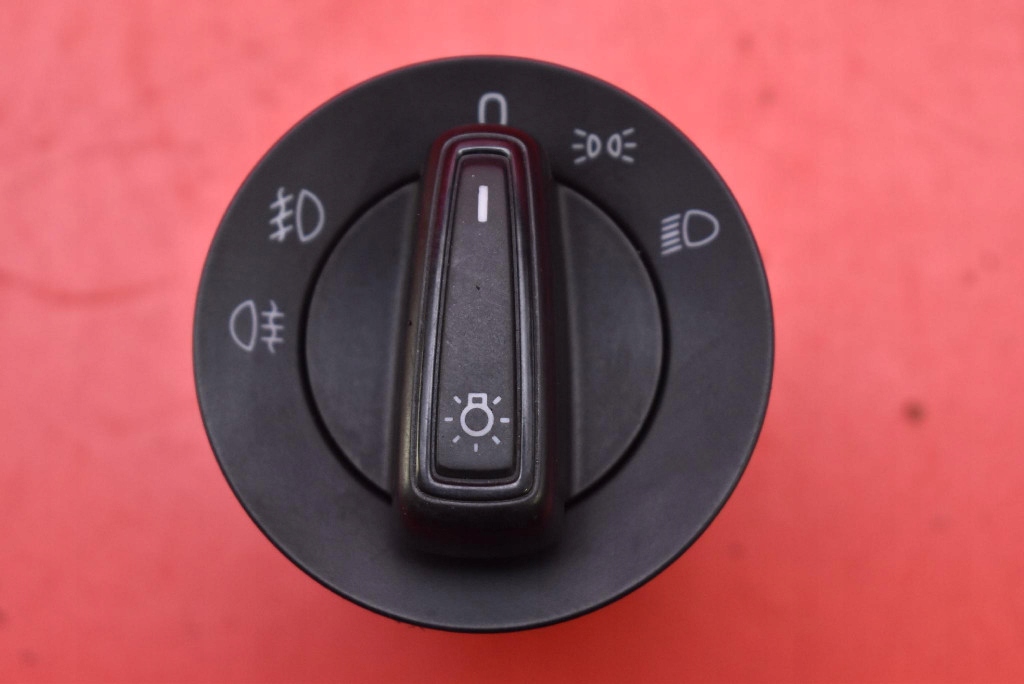 switch light switch 5E0941431F SKODA FABIA 3 III 14-18