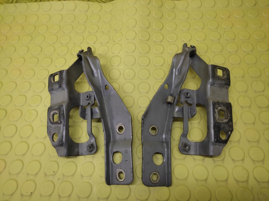 NISSAN X-TRAIL ZAWIAS MASKI PRZÓD