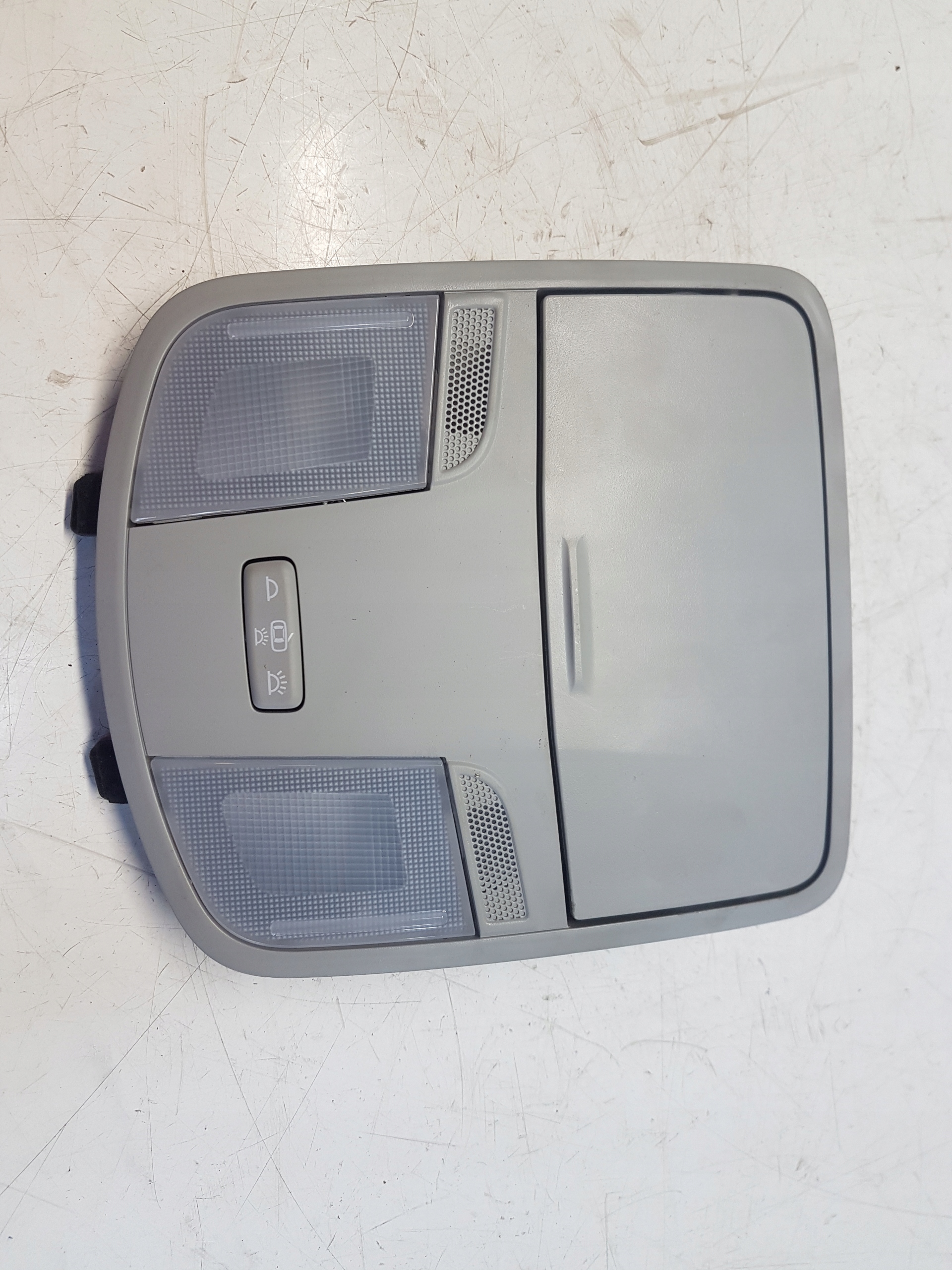 KIA STONIC LIFT light OSWIETLENIE cabs