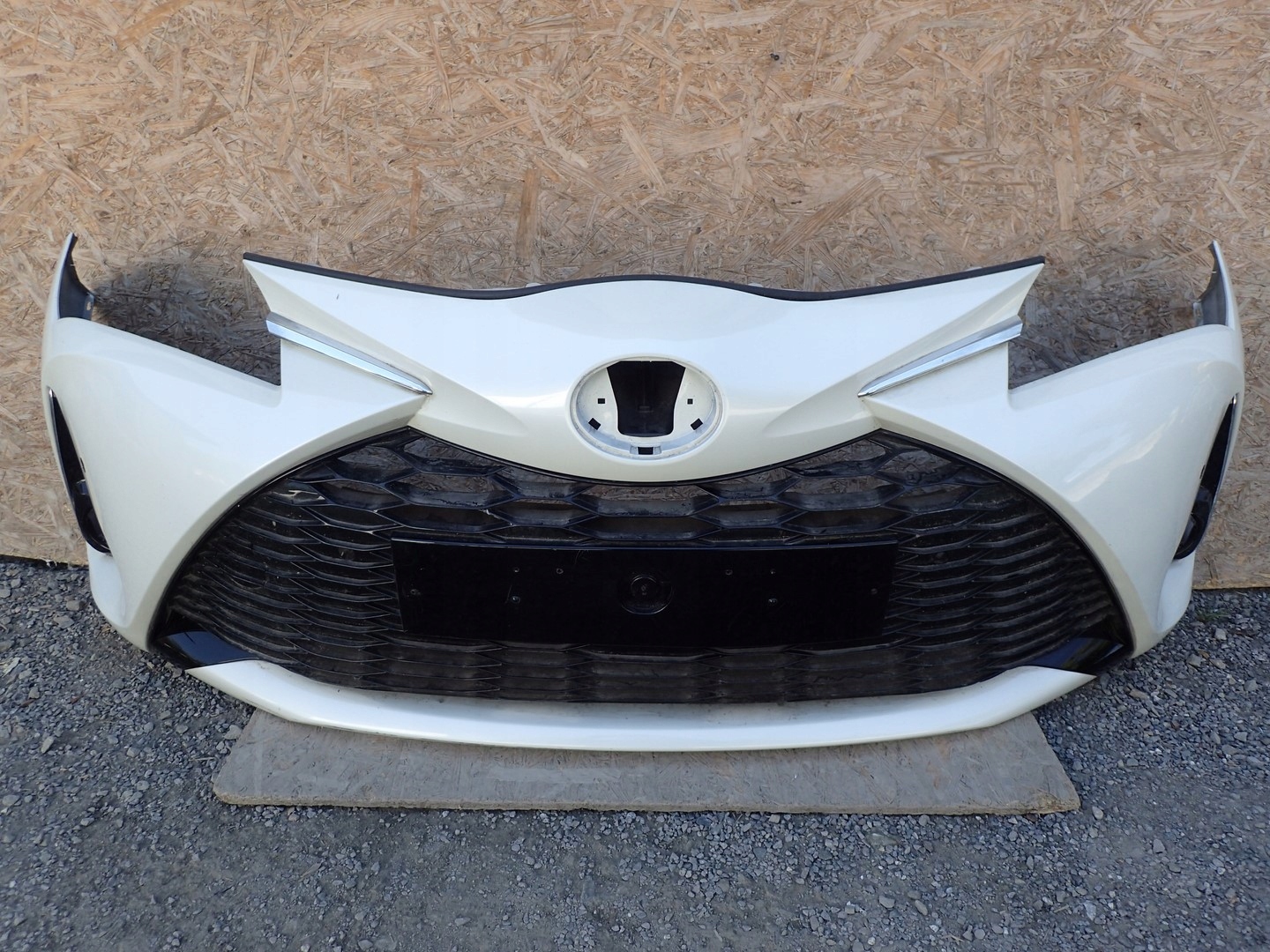 ZDERZAK PRZÓD PRZEDNI TOYOTA YARIS 3 III LIFT 17- 52119-0DA40 ZDERZAK ...
