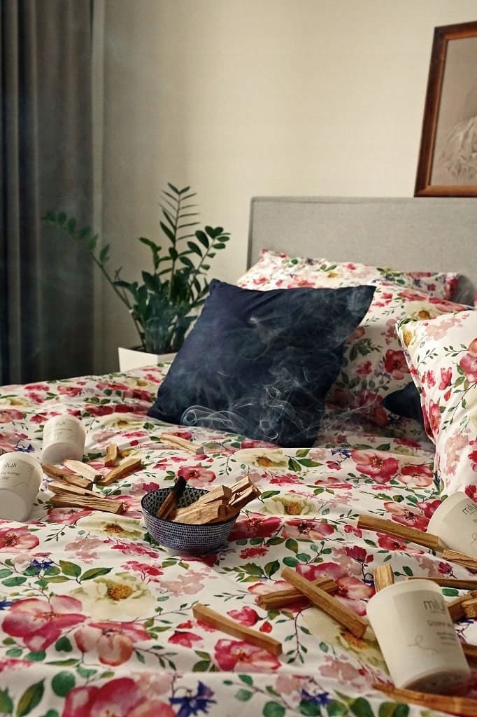 Poszewki na poduszki KWIATY JABŁONI - 2x 40x40 cm Rodzaj do spania