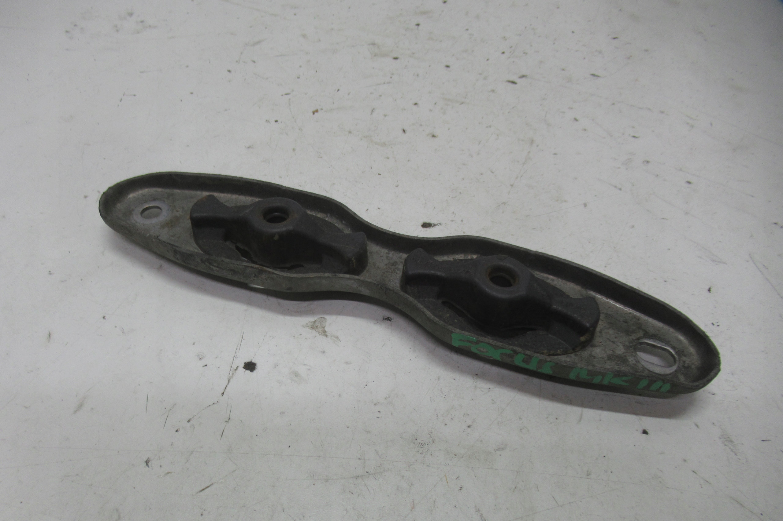 FORD FOCUS MK3 FL 17R KOMBI Supporto TLUMIKA airbag