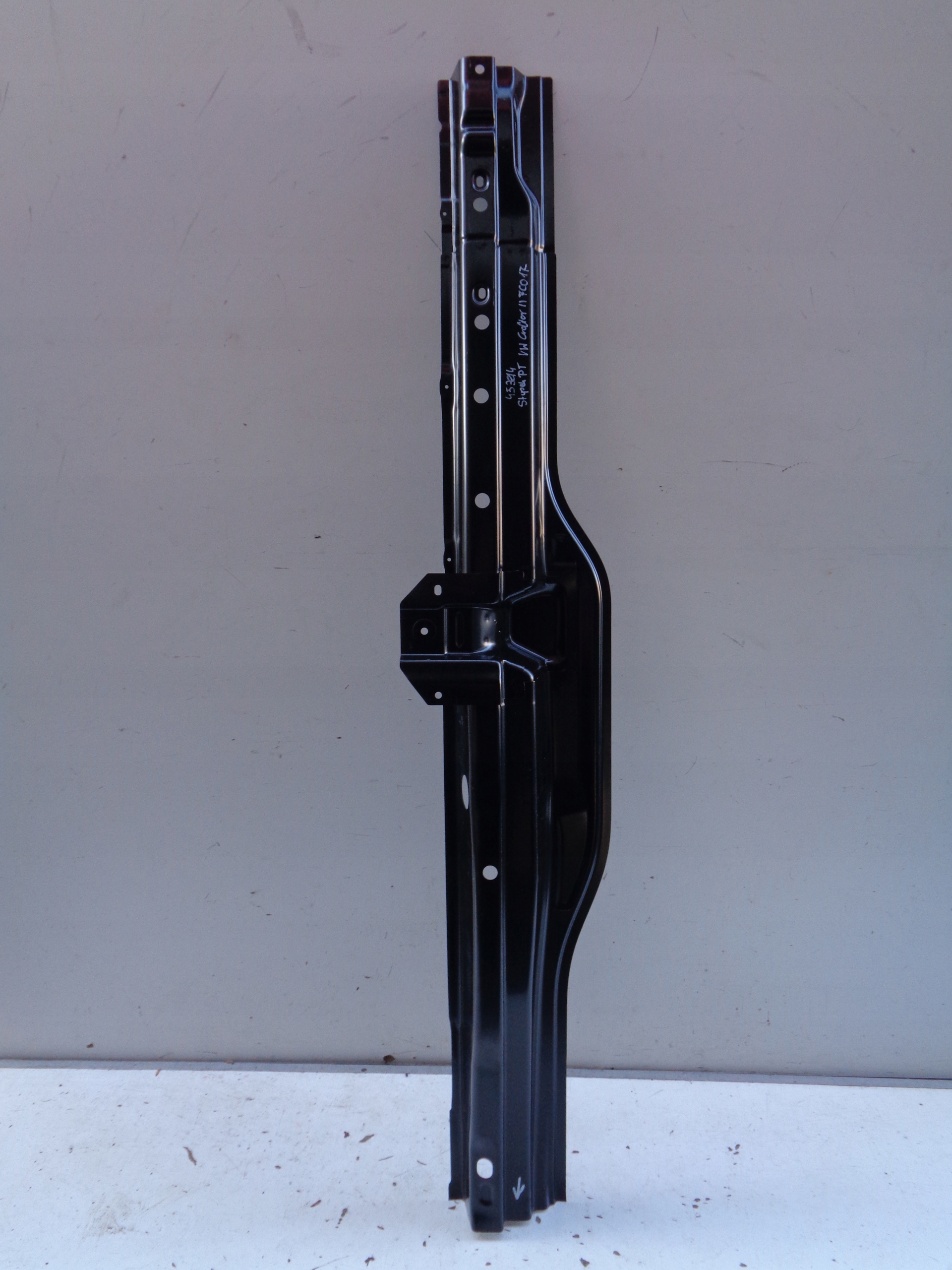 pillar right rear BOK VW CRAFTER II 7C 7C0 17- NR 45314
