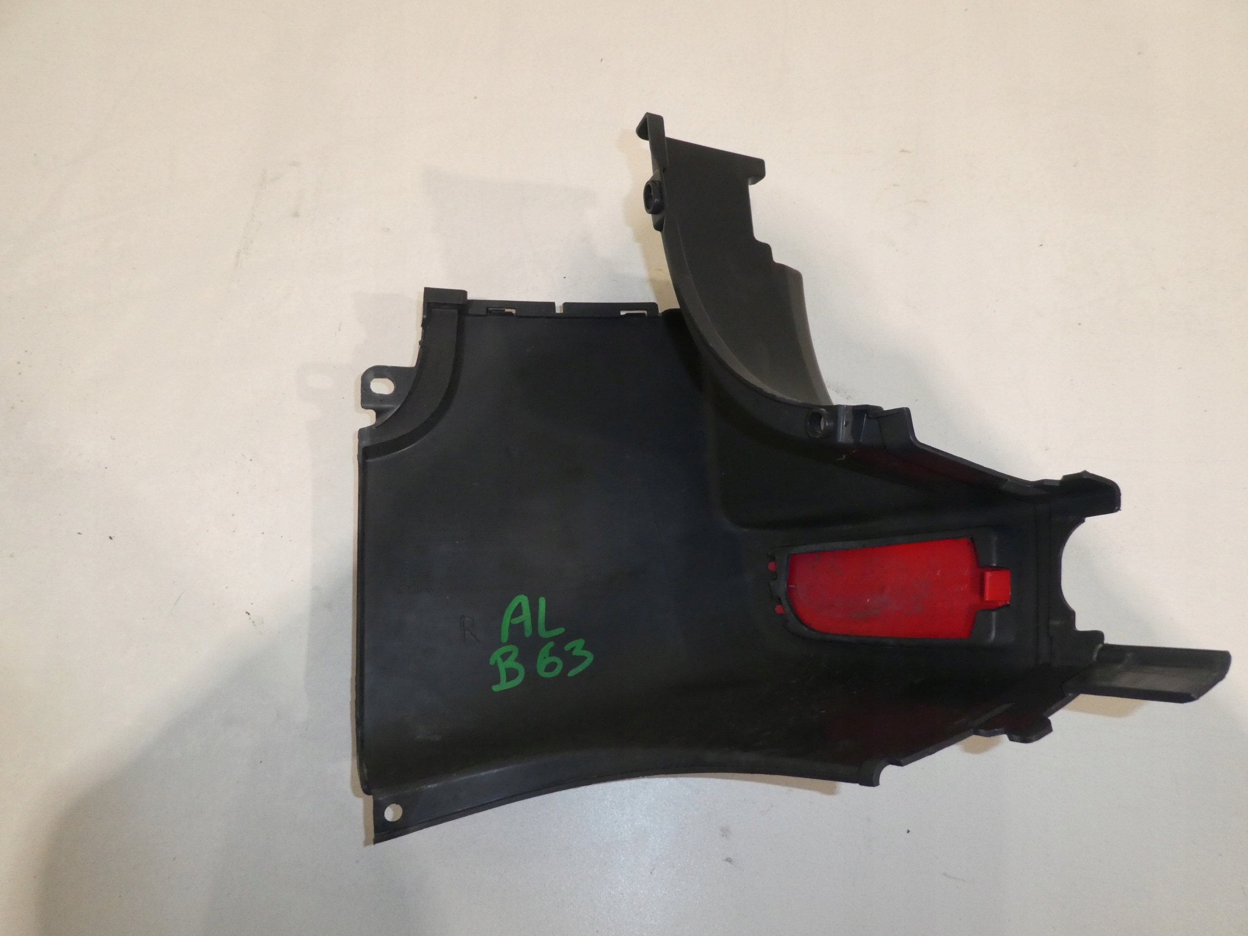 SPRINTER CRAFTER corner of a bumper rear part A9068802371