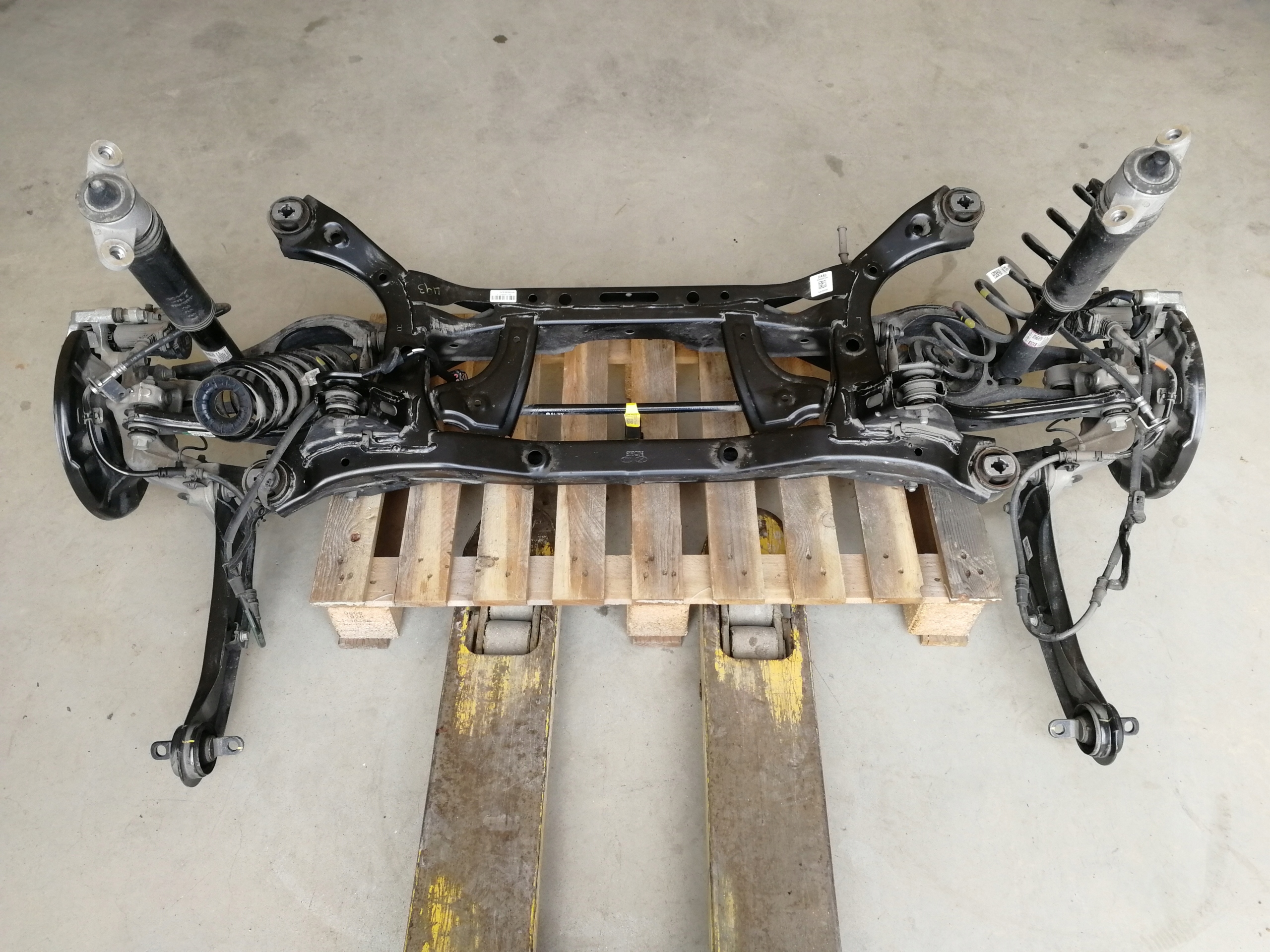 HYUNDAI KONA II 1.6 HYBRYDA ZAWIESZENIE TYŁ TYLNE KOMPLETNE