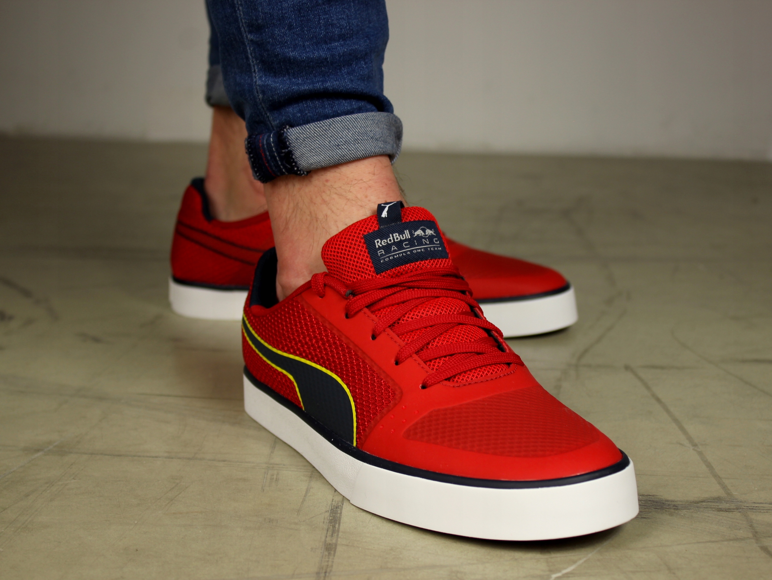 buty męskie Red Bull Racing Puma FORMULA F1 Kod producenta 305934O2