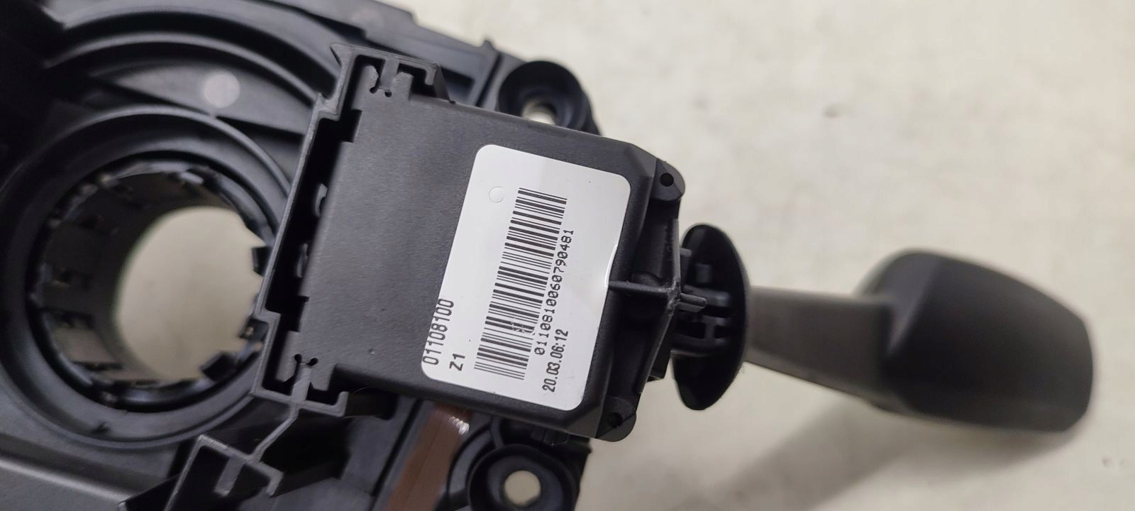 steering wheel levers and controls CIM BMW E90