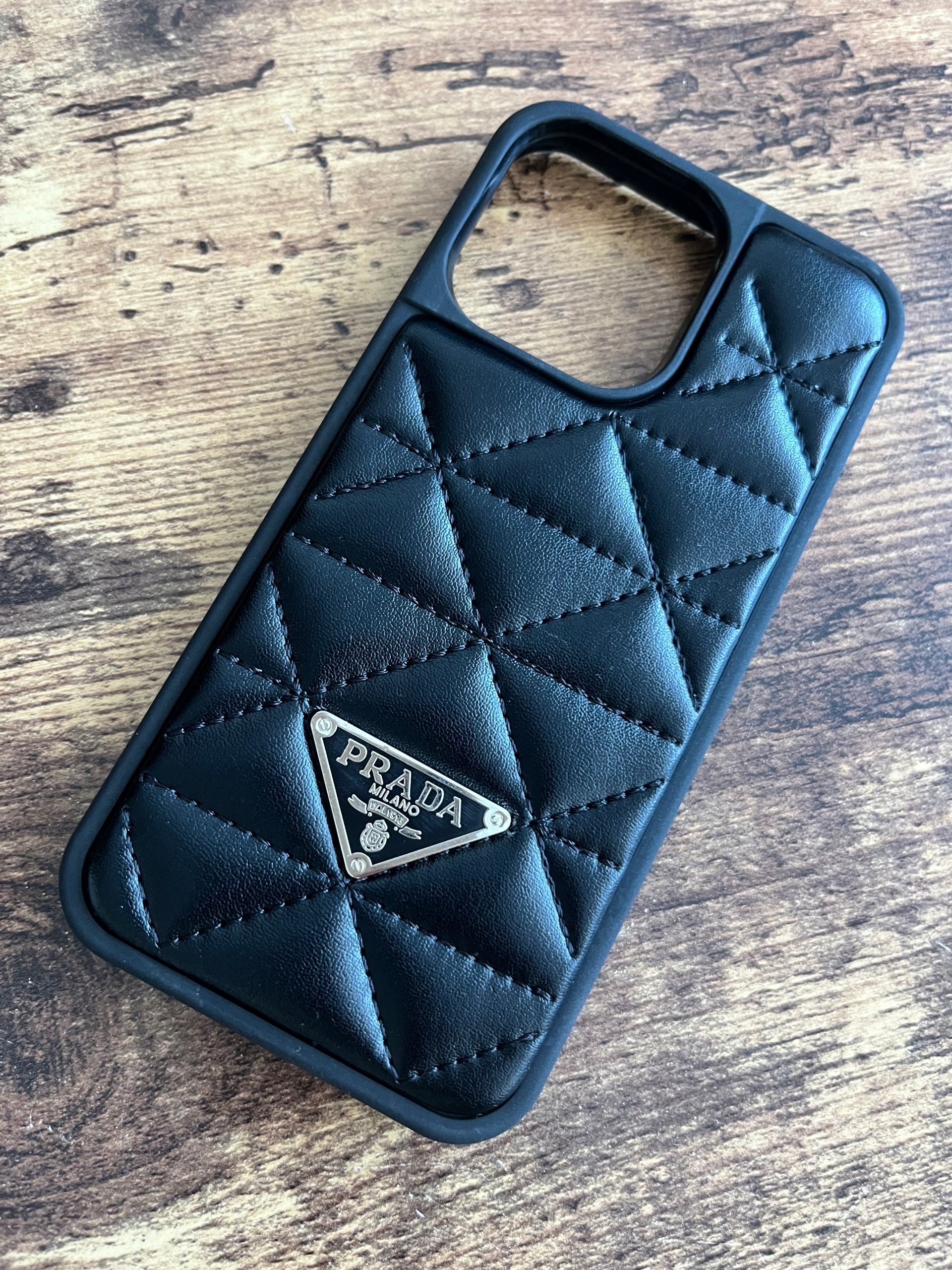 PRADA iPhone13ケース ブラック Prada case etui iPhone 13 czarny logo plecki - 15974767266