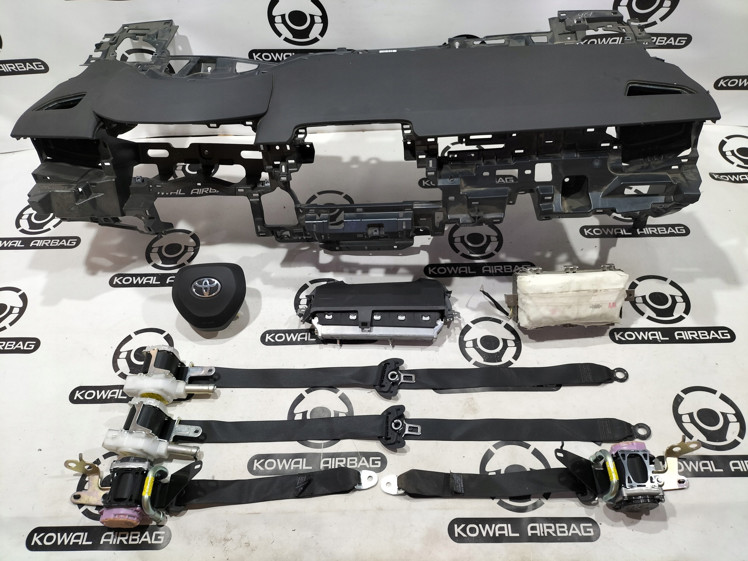 TOYOTA COROLLA E21 дошка консоль подушка безпеки ремені ORG