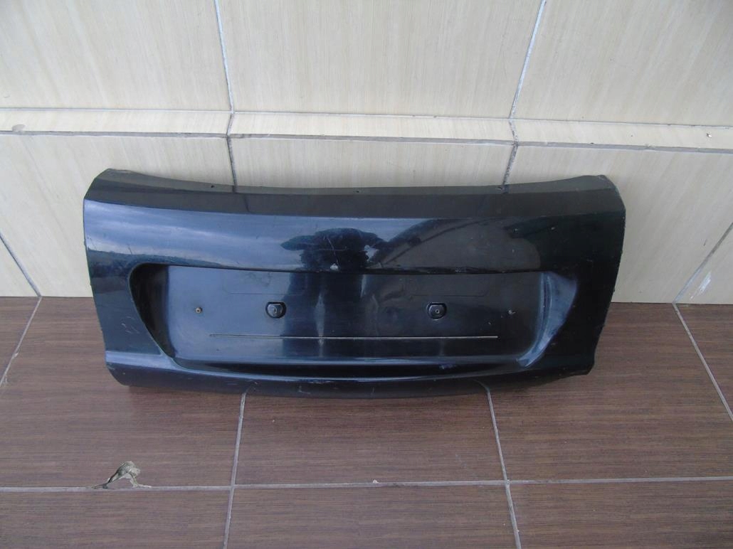 00000000000 - BLENDA НАКЛАДКА КРЫШКА БАГАЖНИКА FORD KA 98-