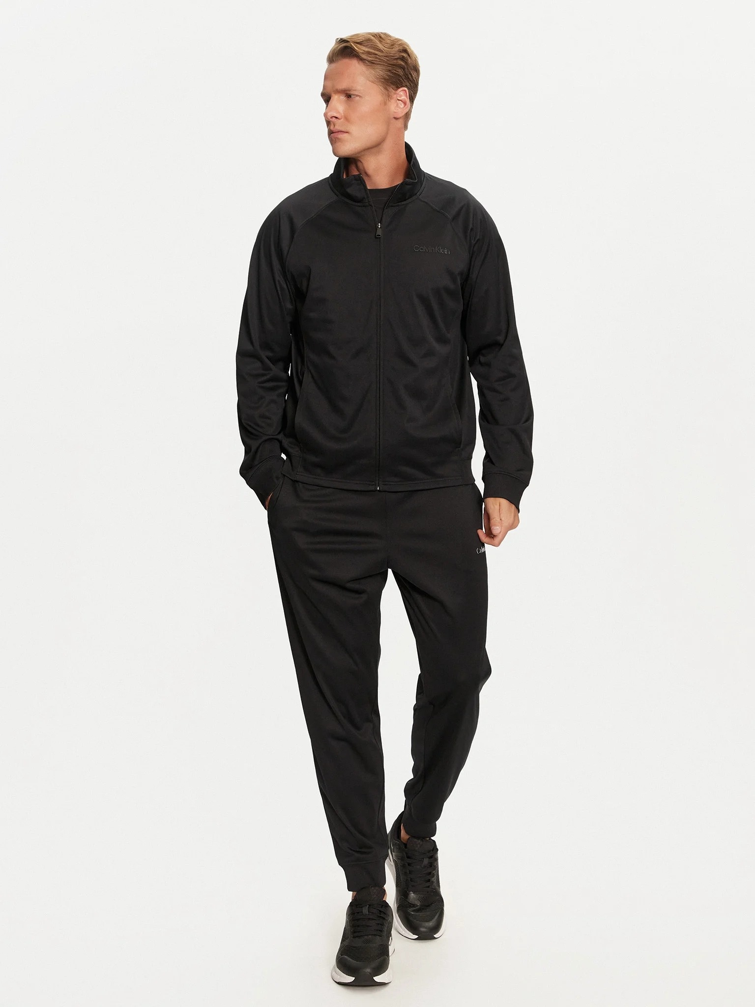 Calvin Klein Černý Teplákovka Pánský S Elegantním Logem A Dlouhou Nohavicí XL Xta