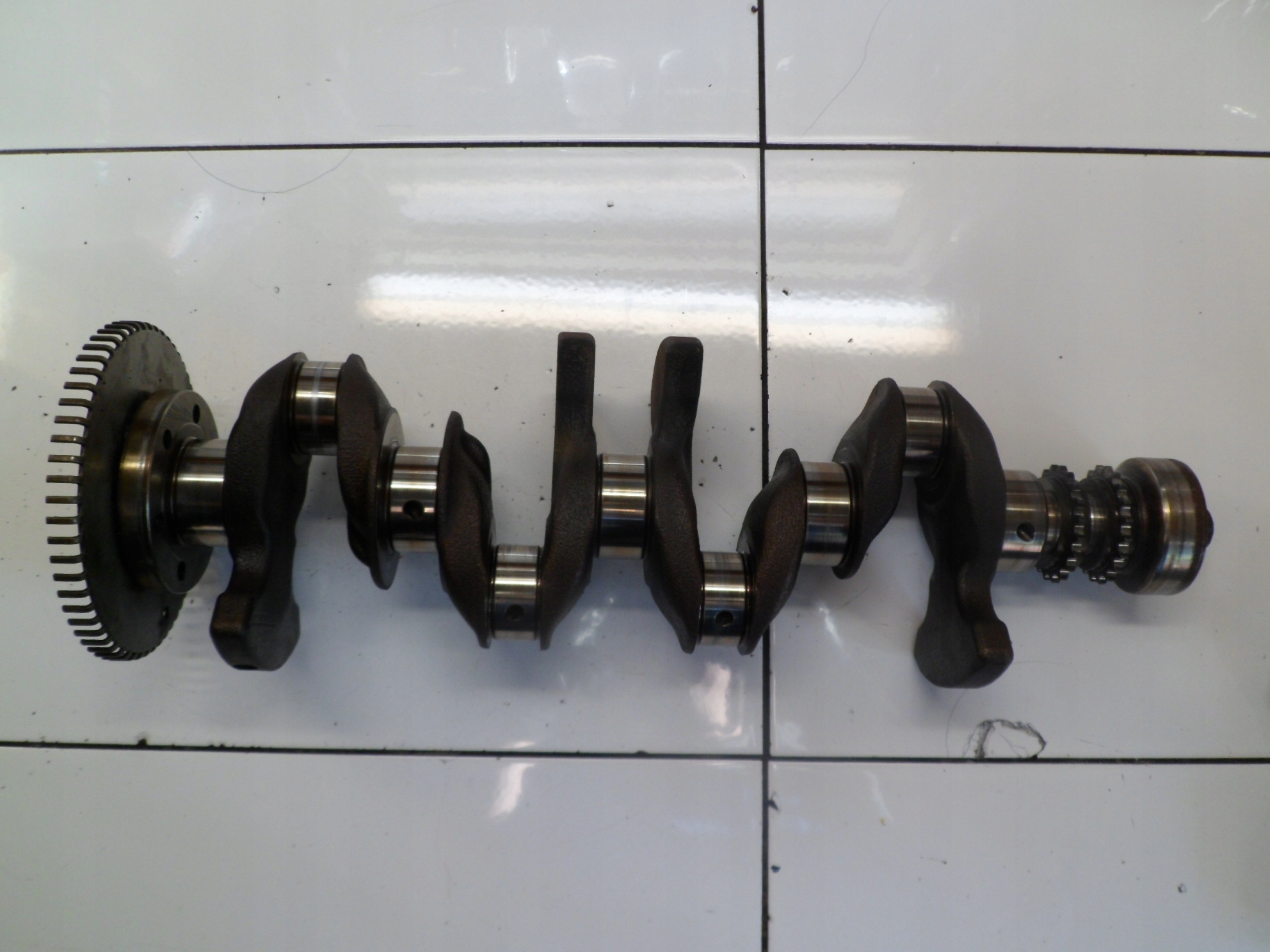 PEUGEOT 1.4VTI crank 75347334