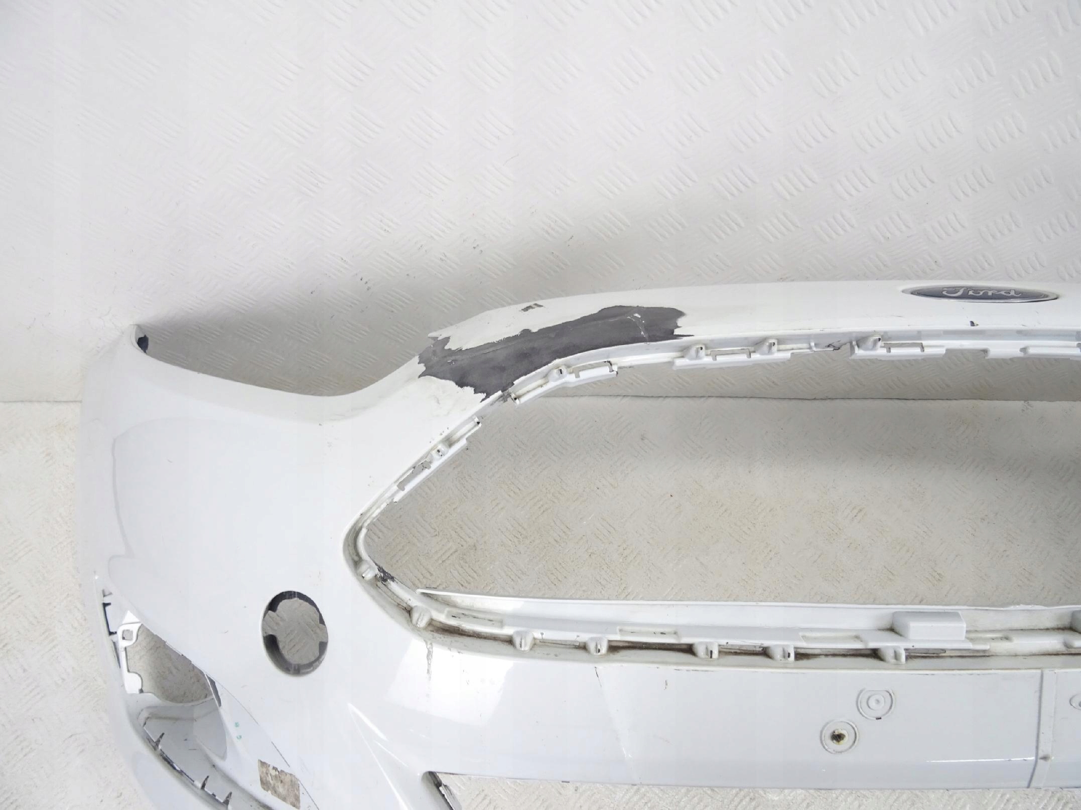 Ford Fiesta MK7 LIFT 12-17 bumper front