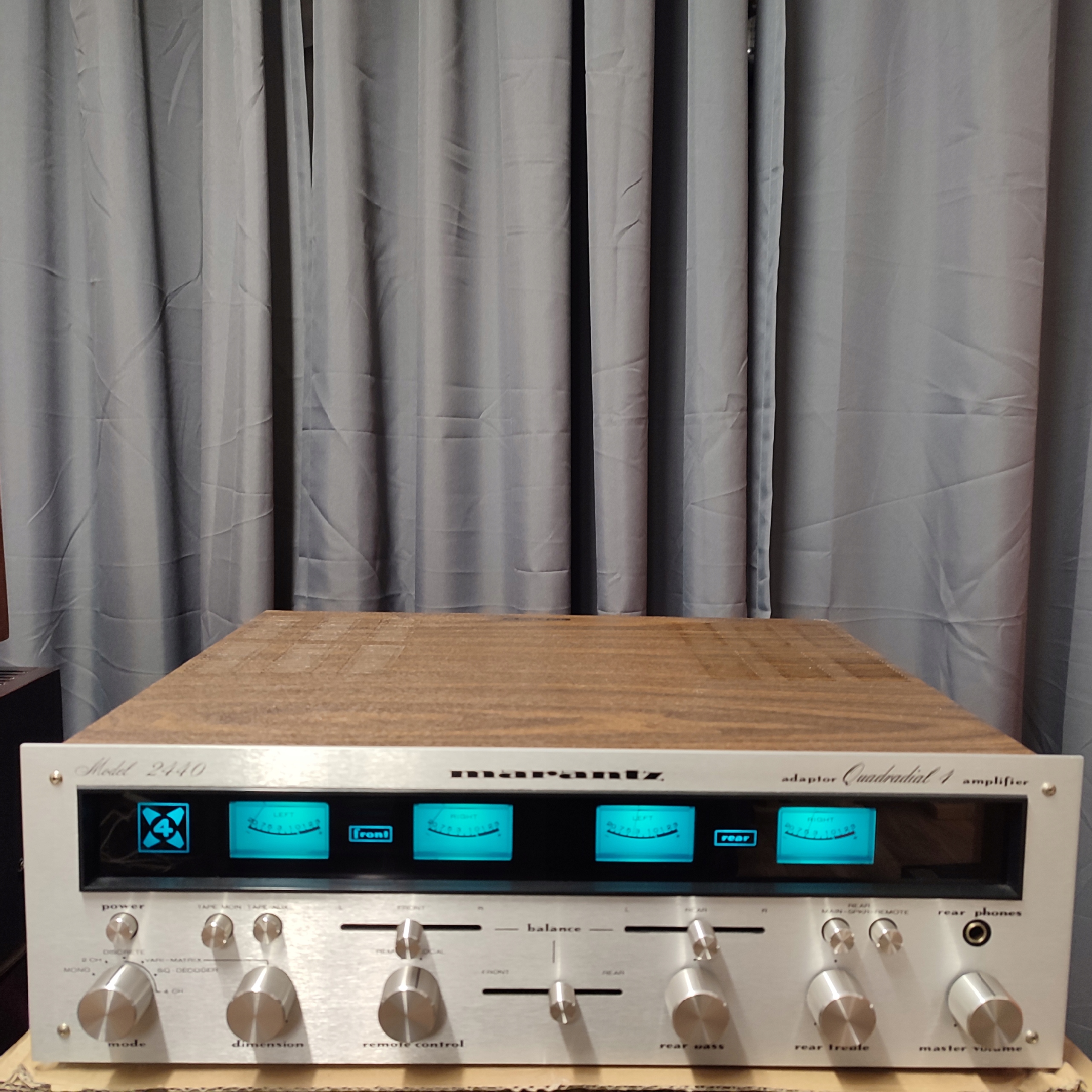 Wzmacniacz Marantz 2440