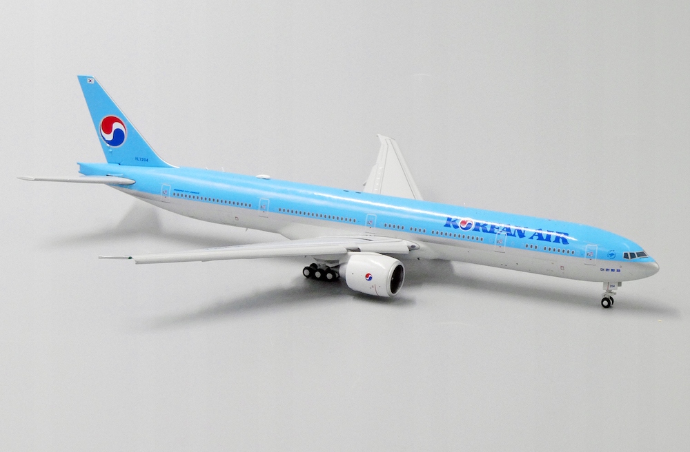 Model letadla Boeing 777-300 Korean Air 1:400