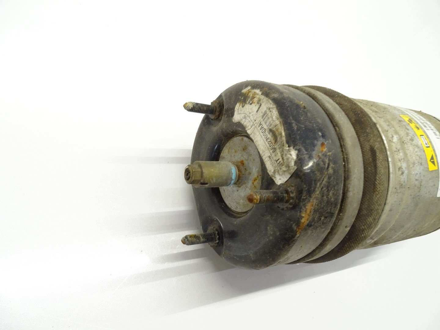 shock absorber left front front JEEP GRAND CHEROKEE WK2 68231887AA