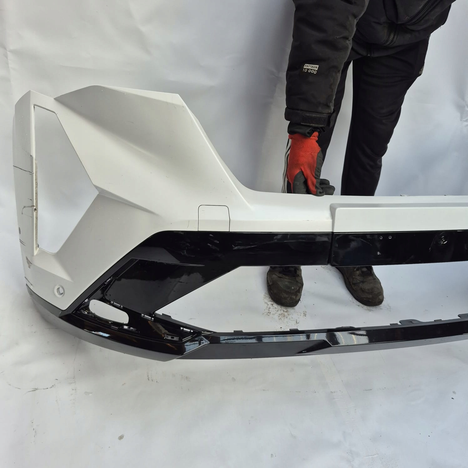 RENAULT RAFALE 24- bumper front front PDC 620225639R