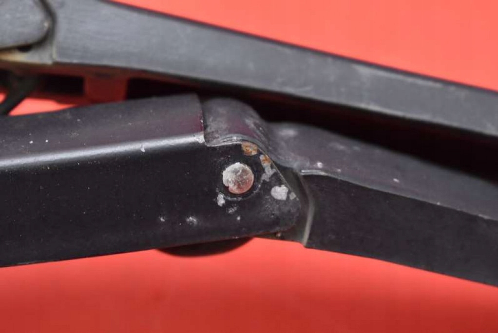 wiper arm front EU HYUNDAI I40 and 40 15-20
