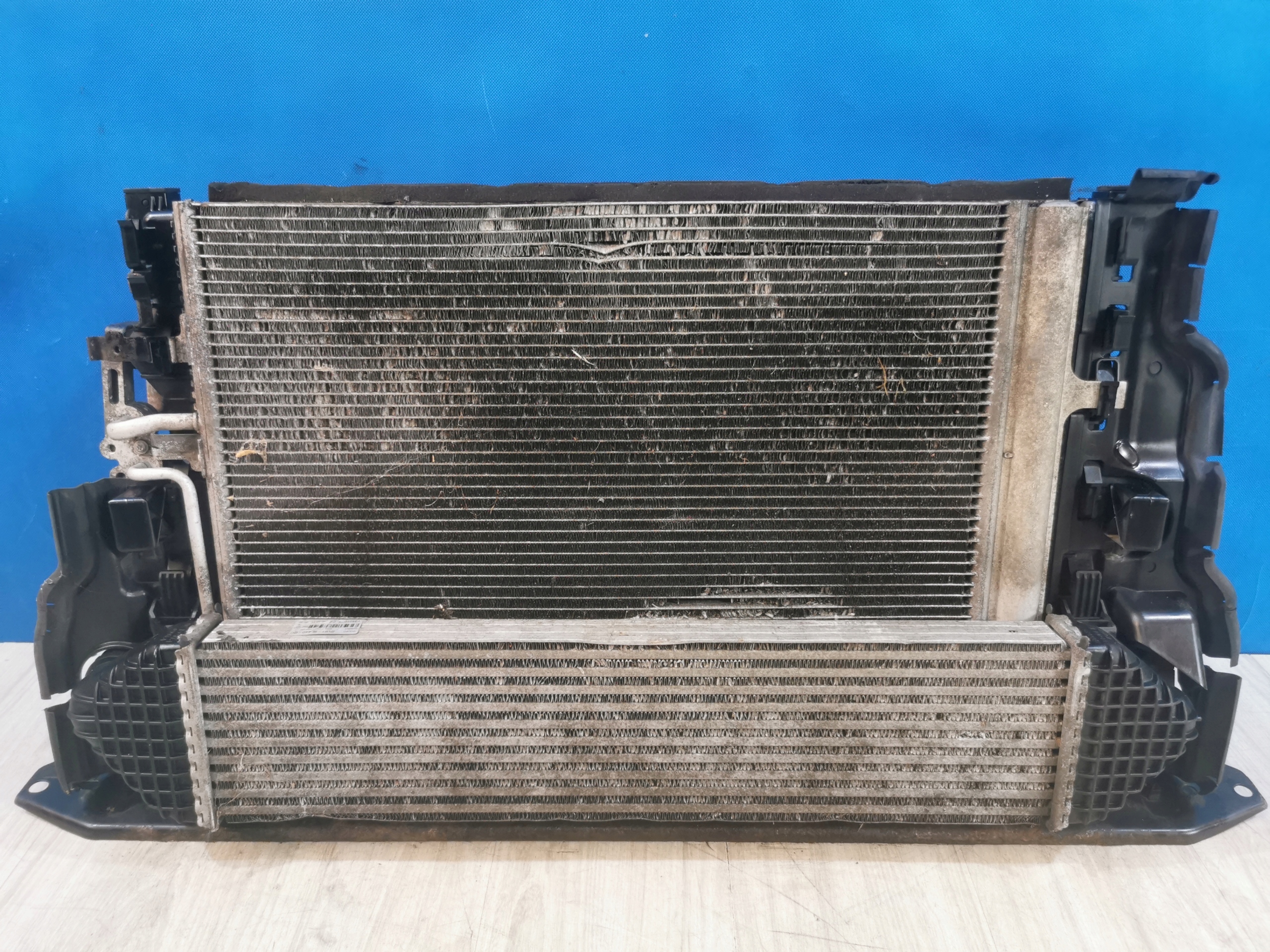 Volvo S60 V60 T3 T4 10/18 chłodnice wentylator 1.6 Benzyna