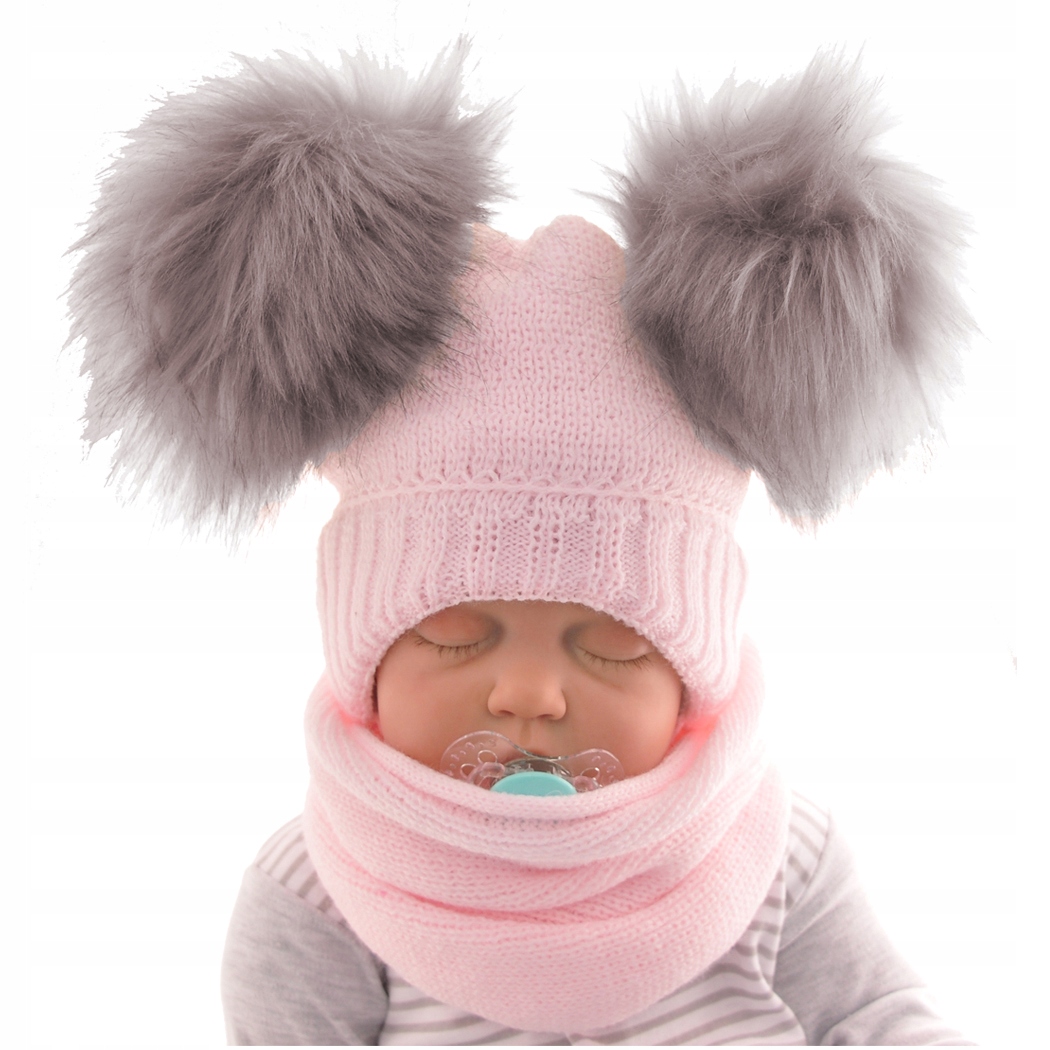 

Komplet zimowy 2 Puchate Pompony czapka+komin r.46