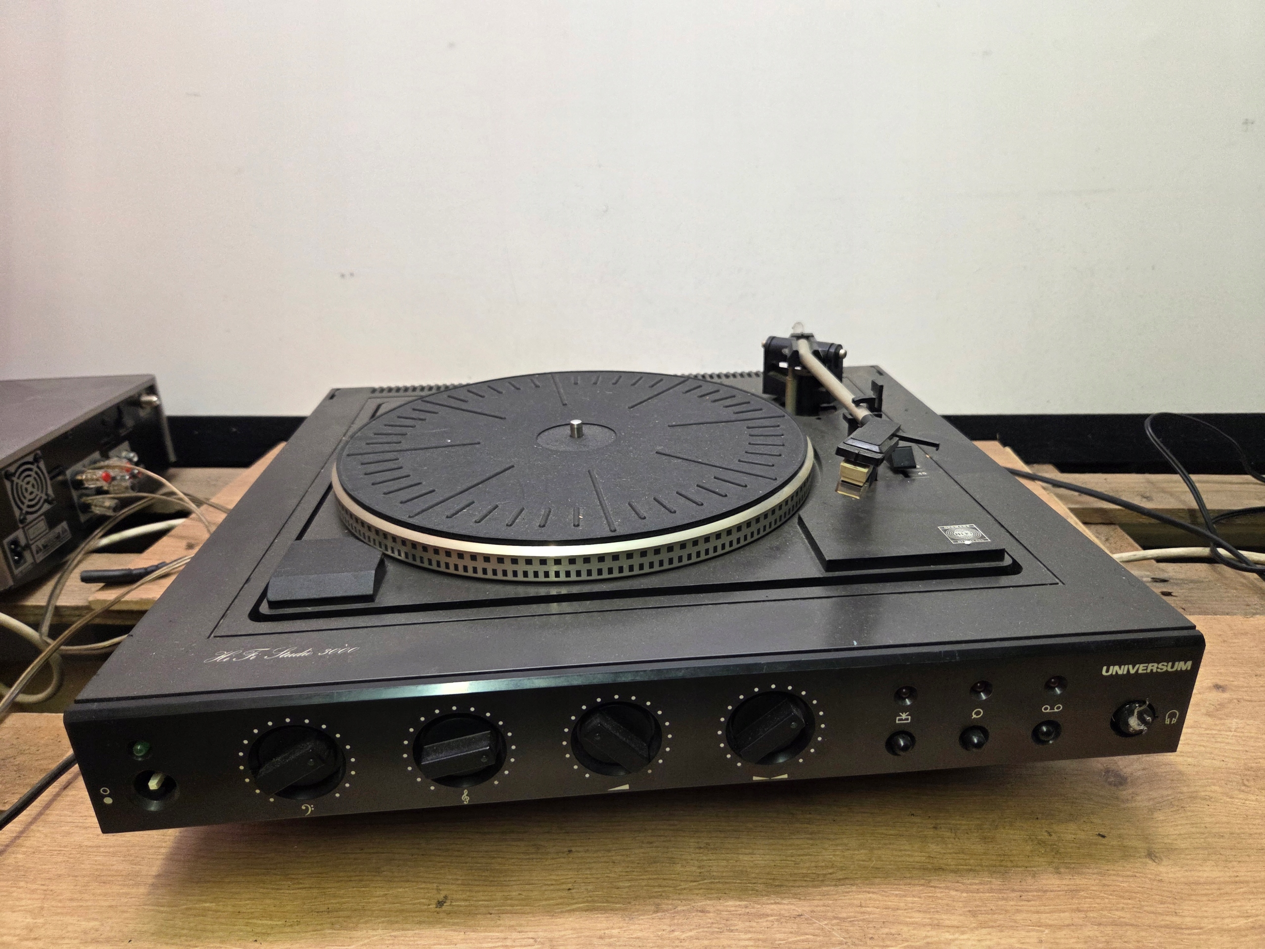 Gramofon Universum Hifi Studio 3000 czarny • Opinie - Allegro