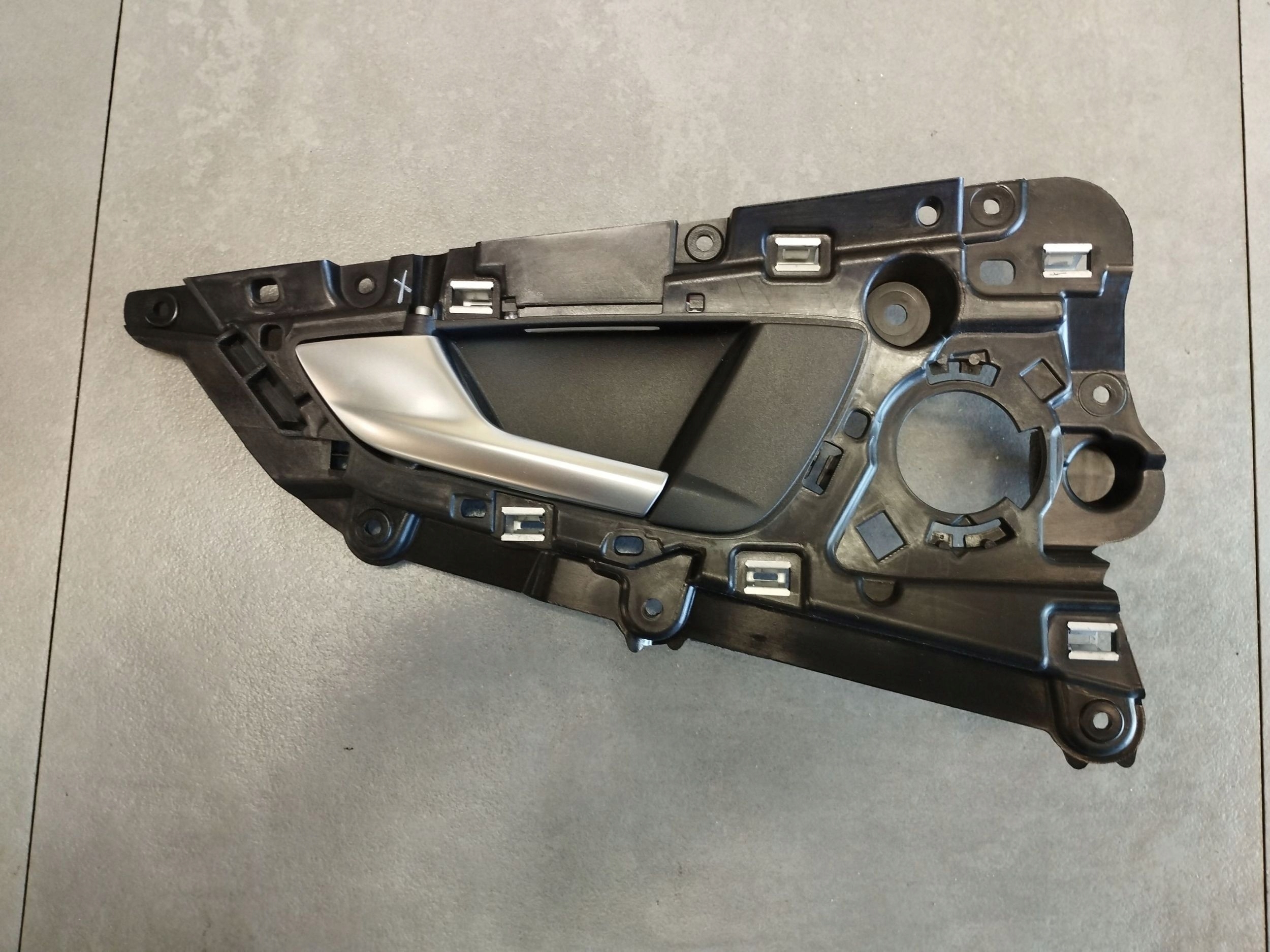 Audi A7 4G 2016 handle inner left rear part 4G8839019