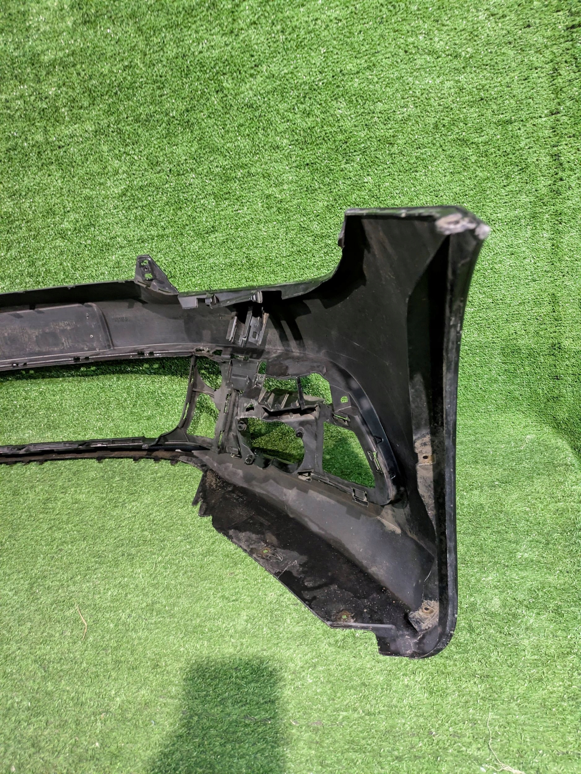 Frontstoßstange vorne VW SCIROCCO III 08- NR.8331