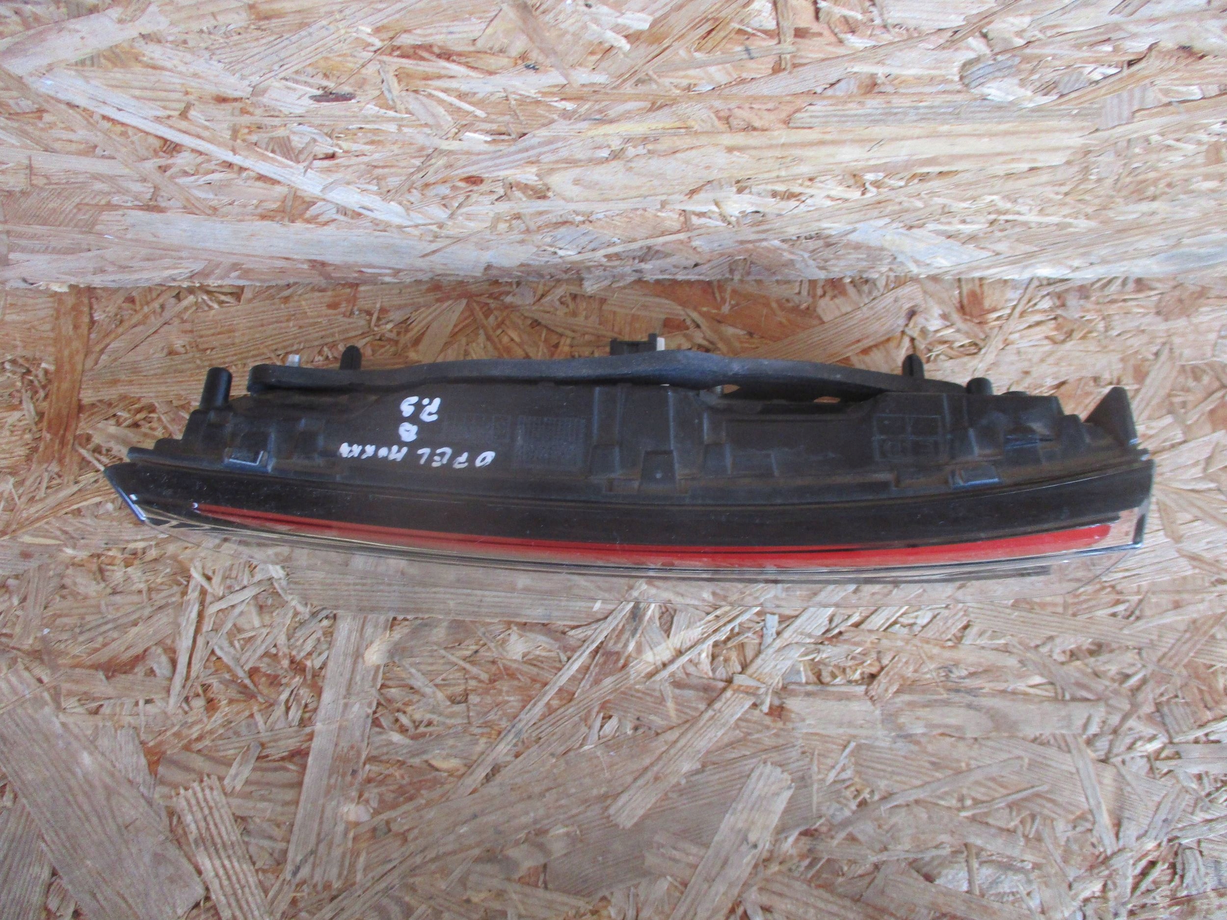 light rear part rear right to the bonnet OPEL MOKKA B