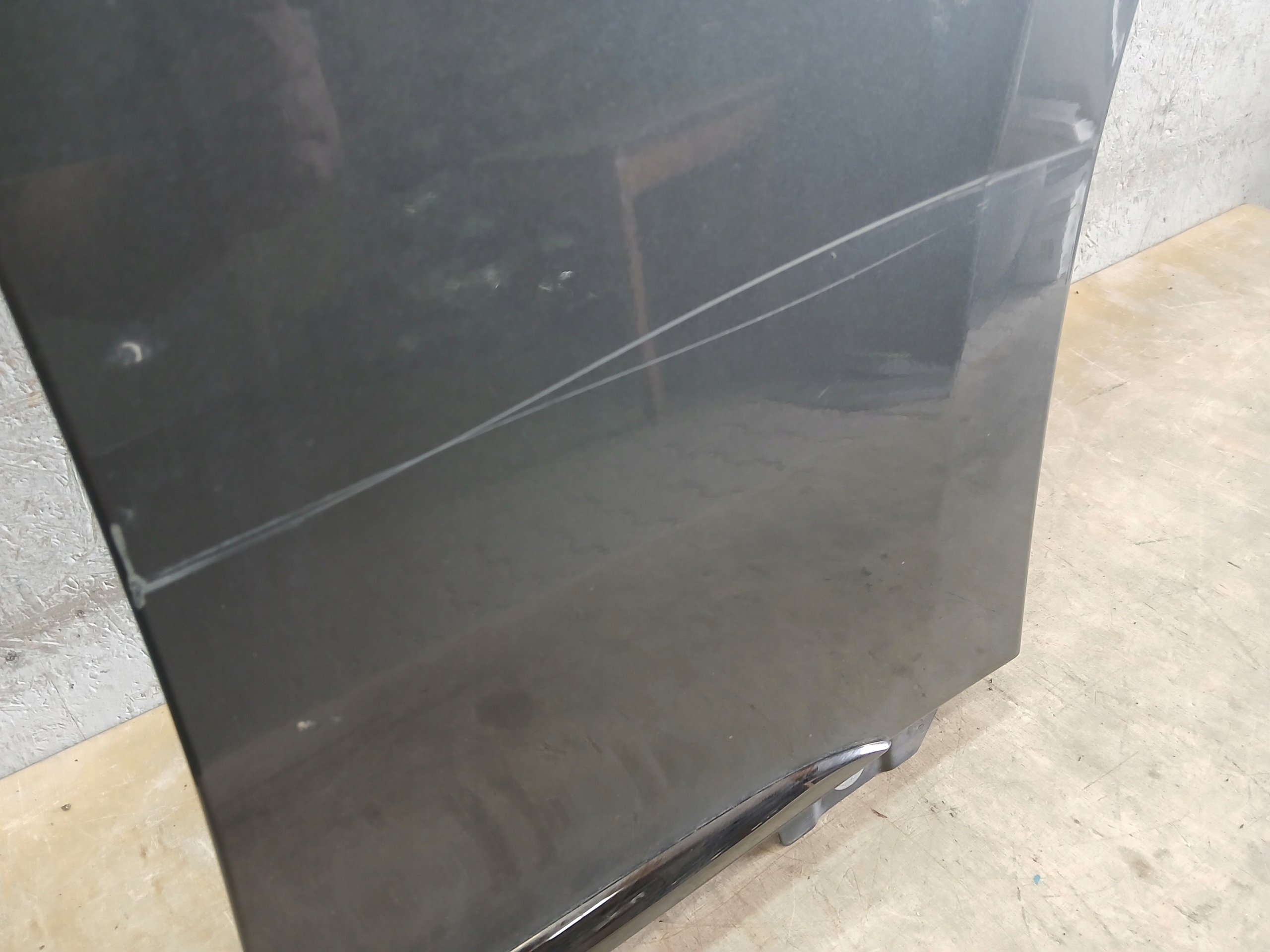 fender front right MERCEDES EQE A295 W295
