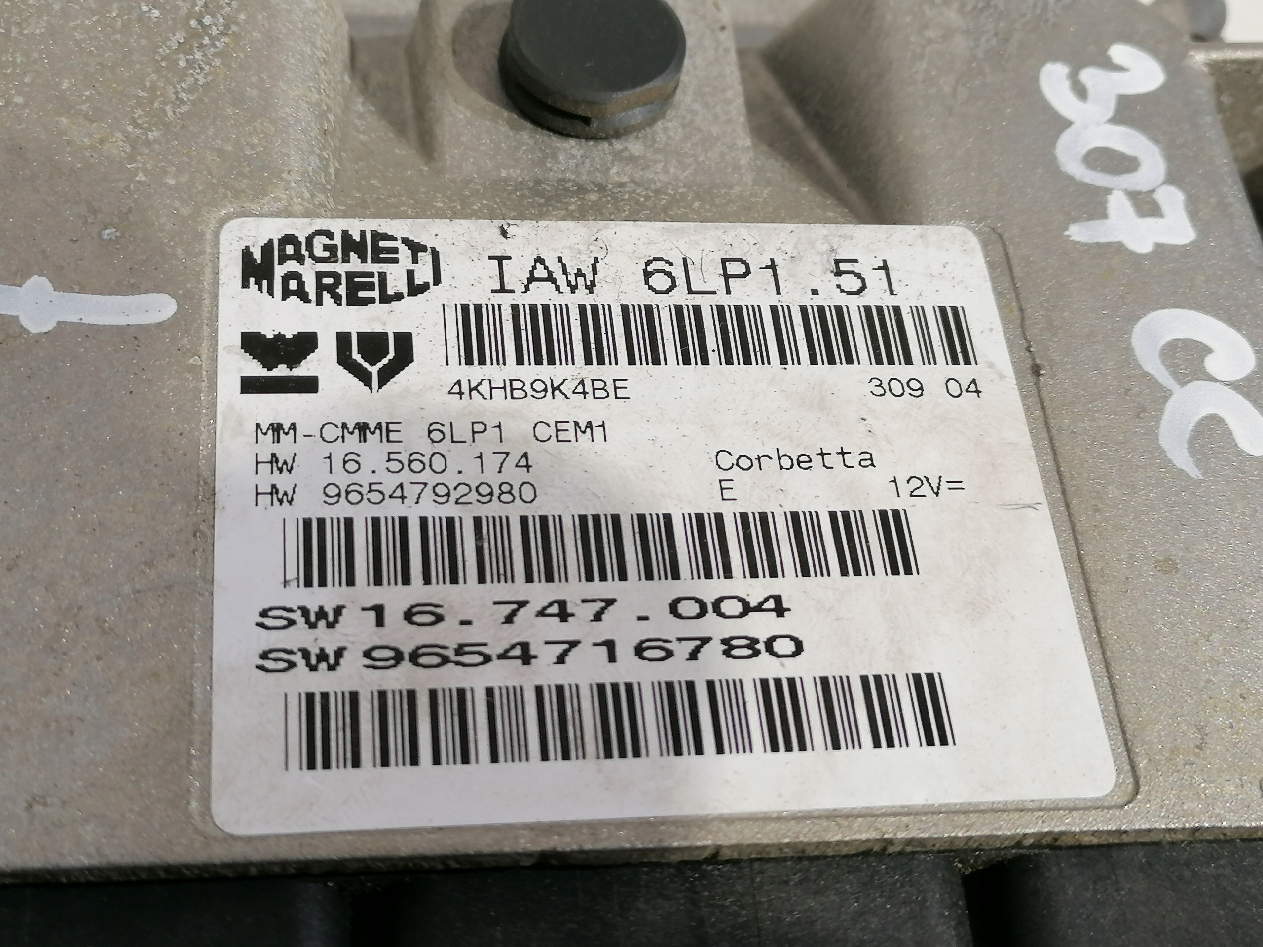 Peugeot 307 computer control unit of the engine 9654792980