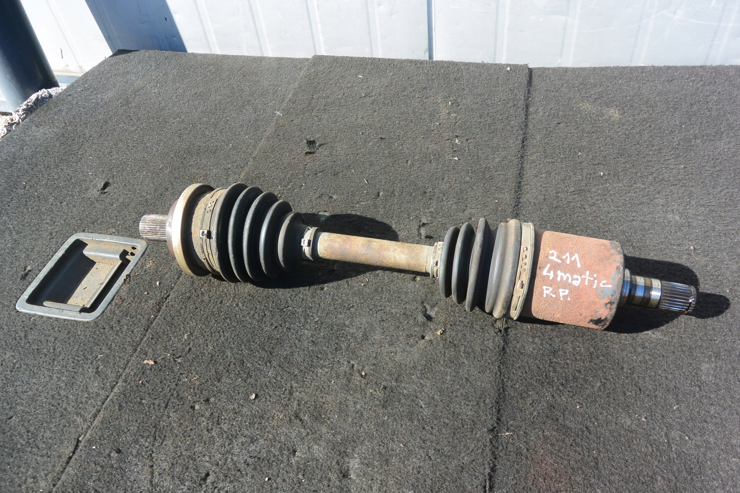 semi-axis right front MERCEDES W211 E-KLASA 4MATIC