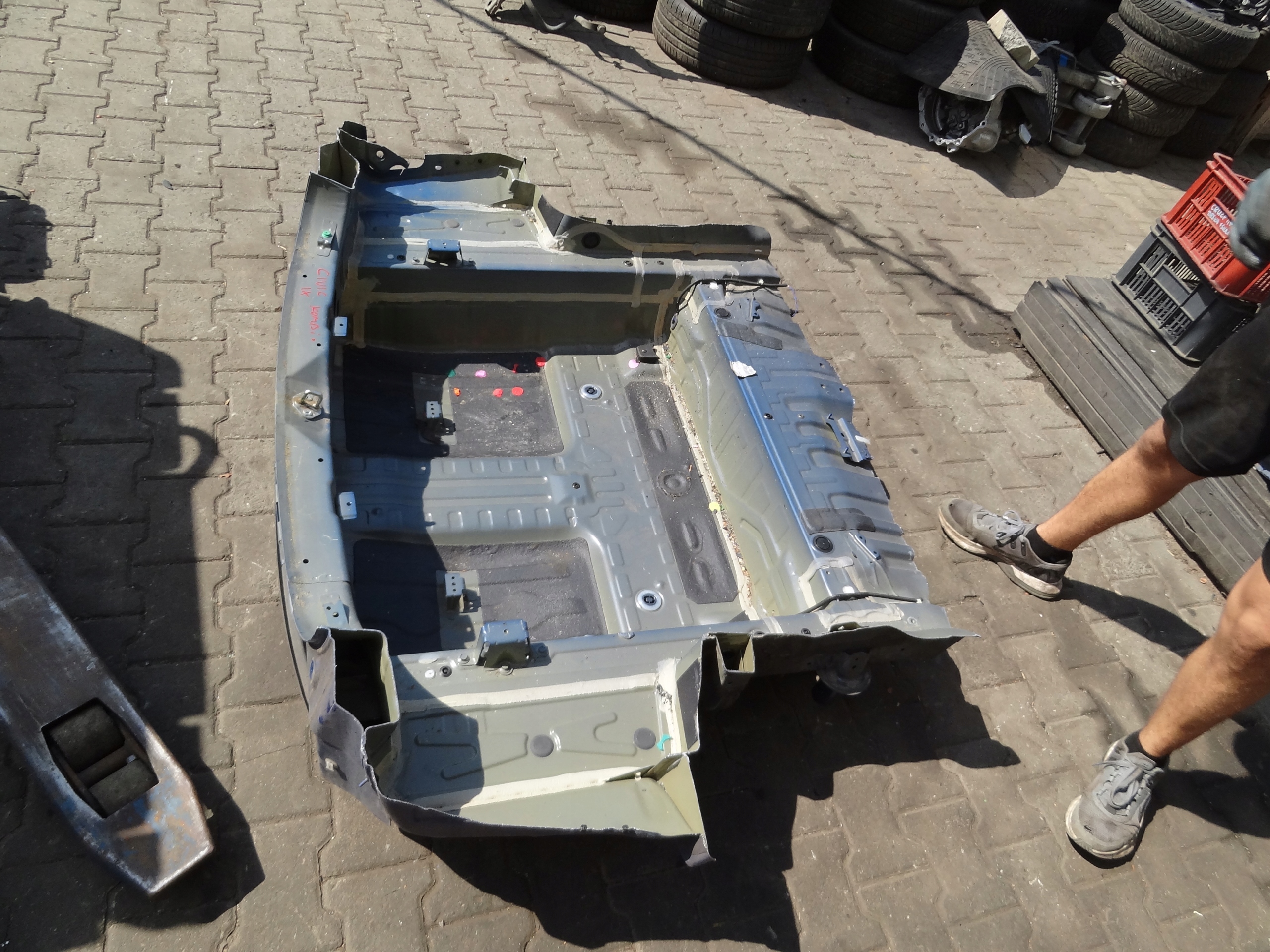 HONDA CIVIC IX 2016 KOMBI PAS TYLNY Z PODLOGA SCIANA TYLNA ORYGINAL