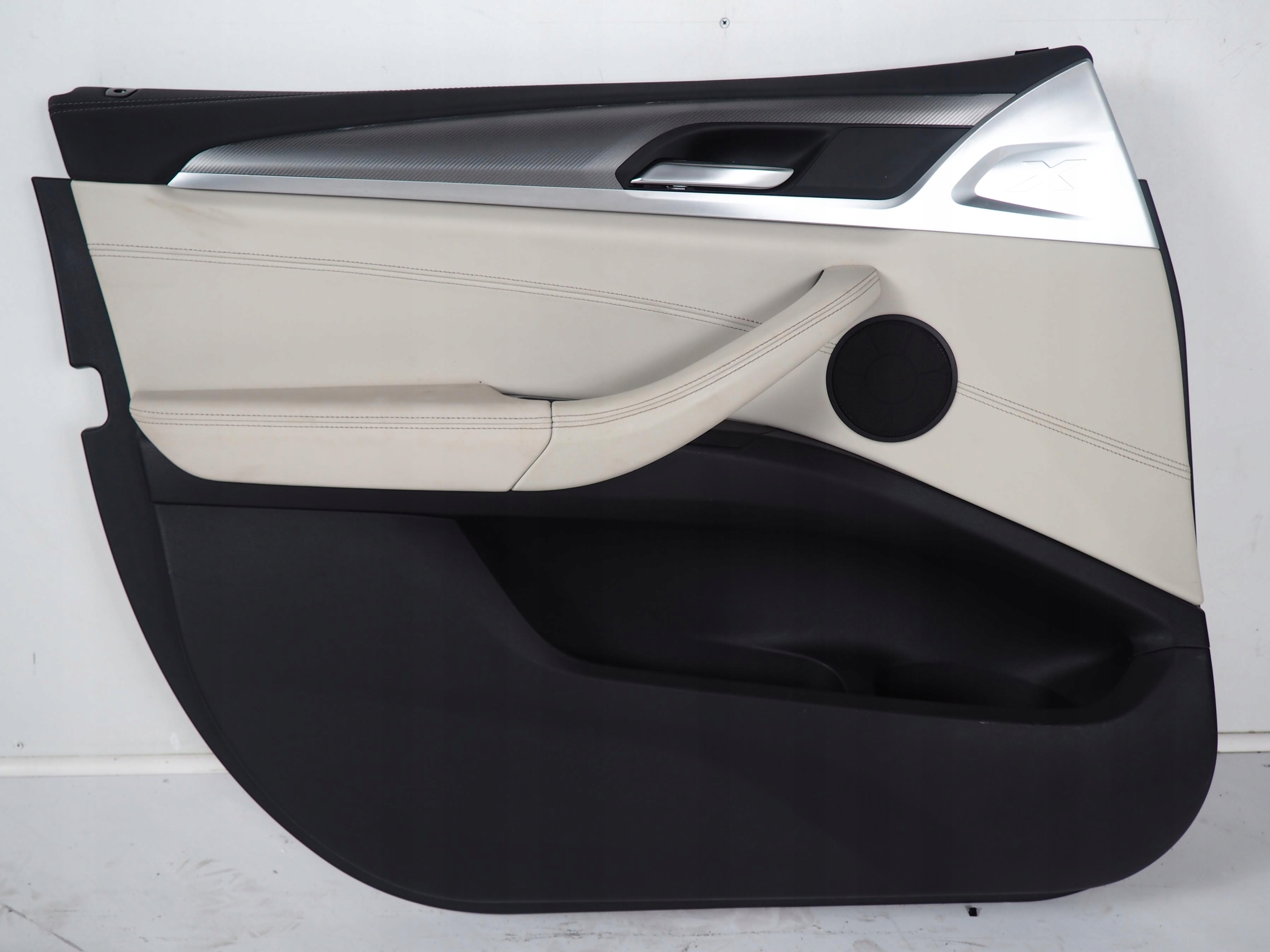 Оббивка бекону двері ліва передня BMW X4 G02