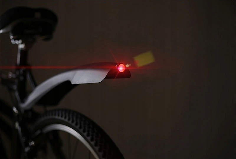 BŁOTNIKI ROWEROWE WACHLARZE LED 26 27 28 29 CZARNY Model CZARNY