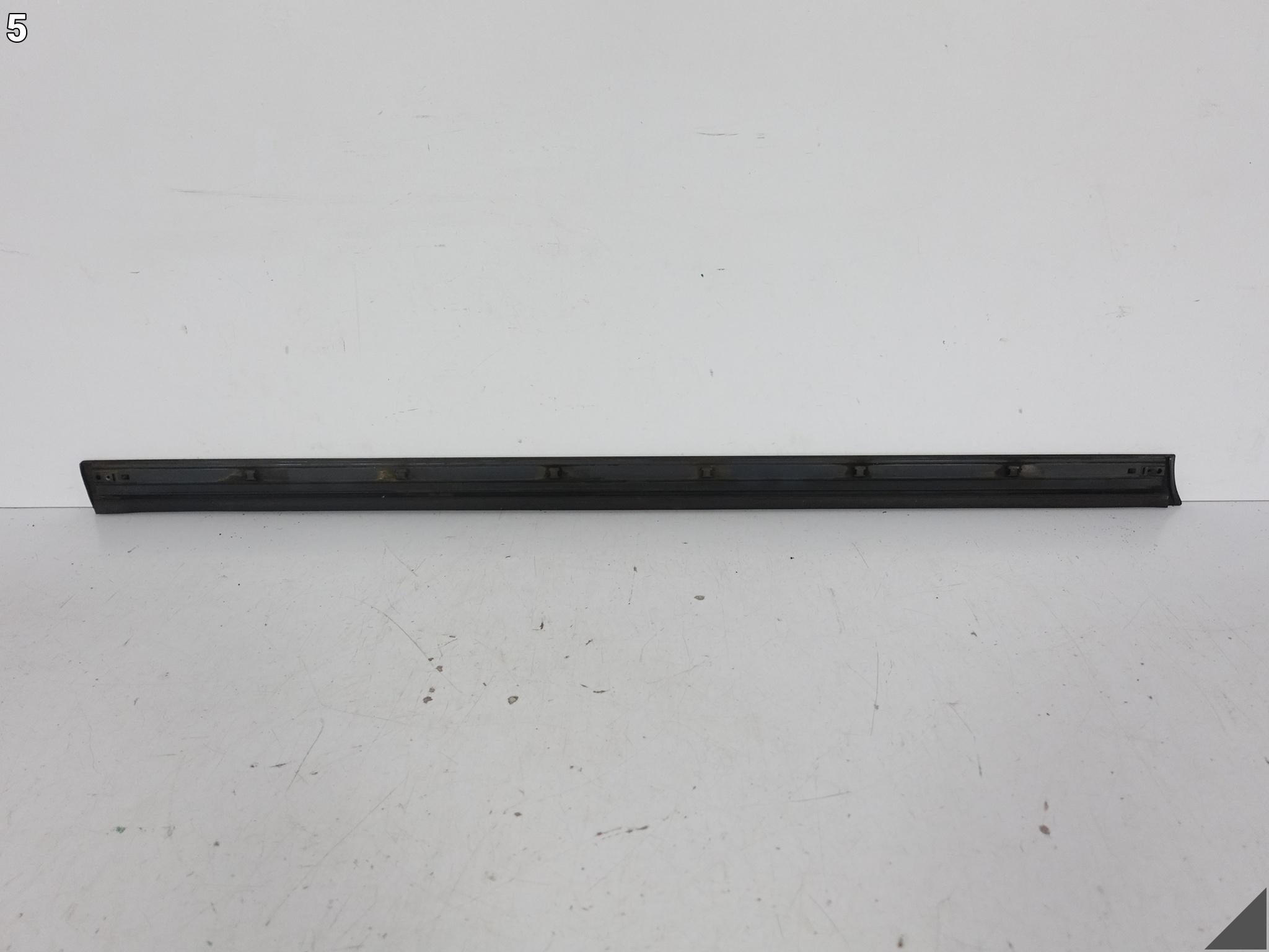 AUDI A3 8P 8P4 SPORTBACK 03-13 moulding cap lower door front right
