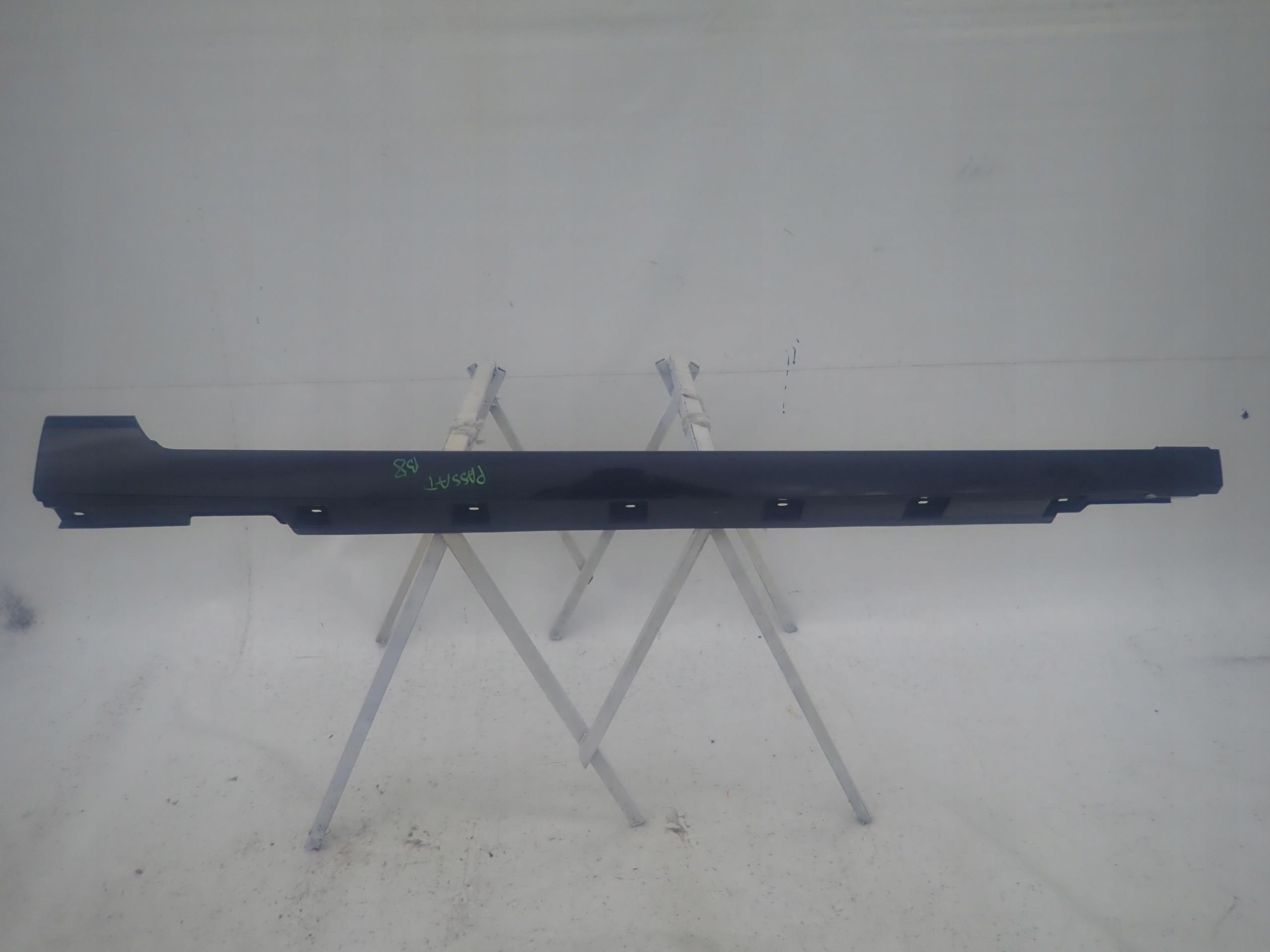VW PASSAT B8 14- threshold right moulding threshold right