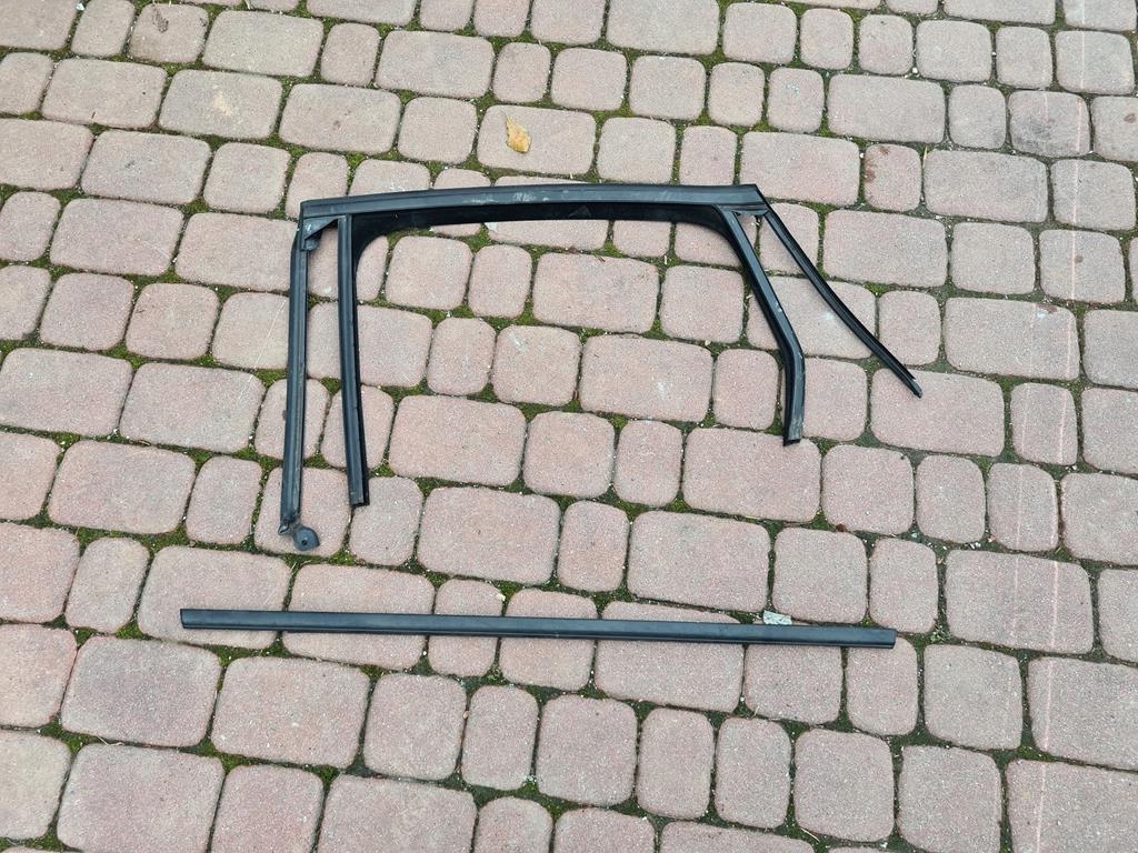 Dichtsatz HB heck zgarniacz Tür Ople Astra J IV 4