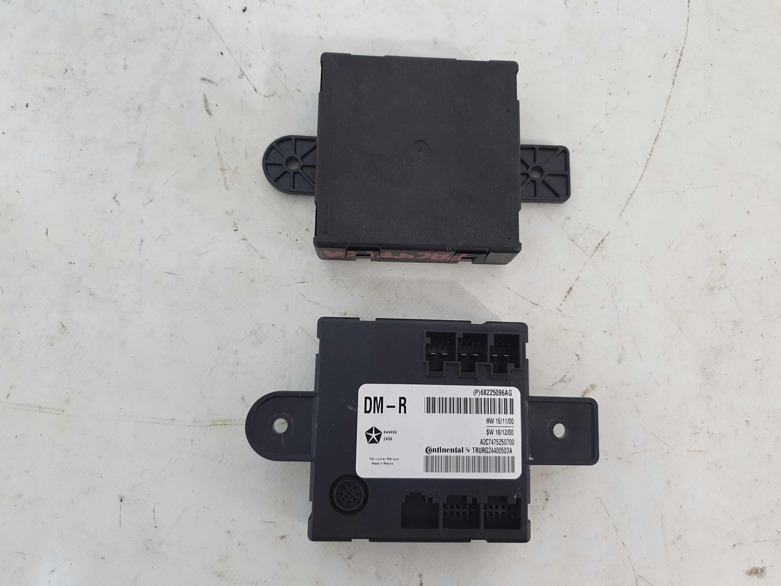 CHRYSLER PACIFICA 16- module door rear part TYLNYCH left right control unit computer