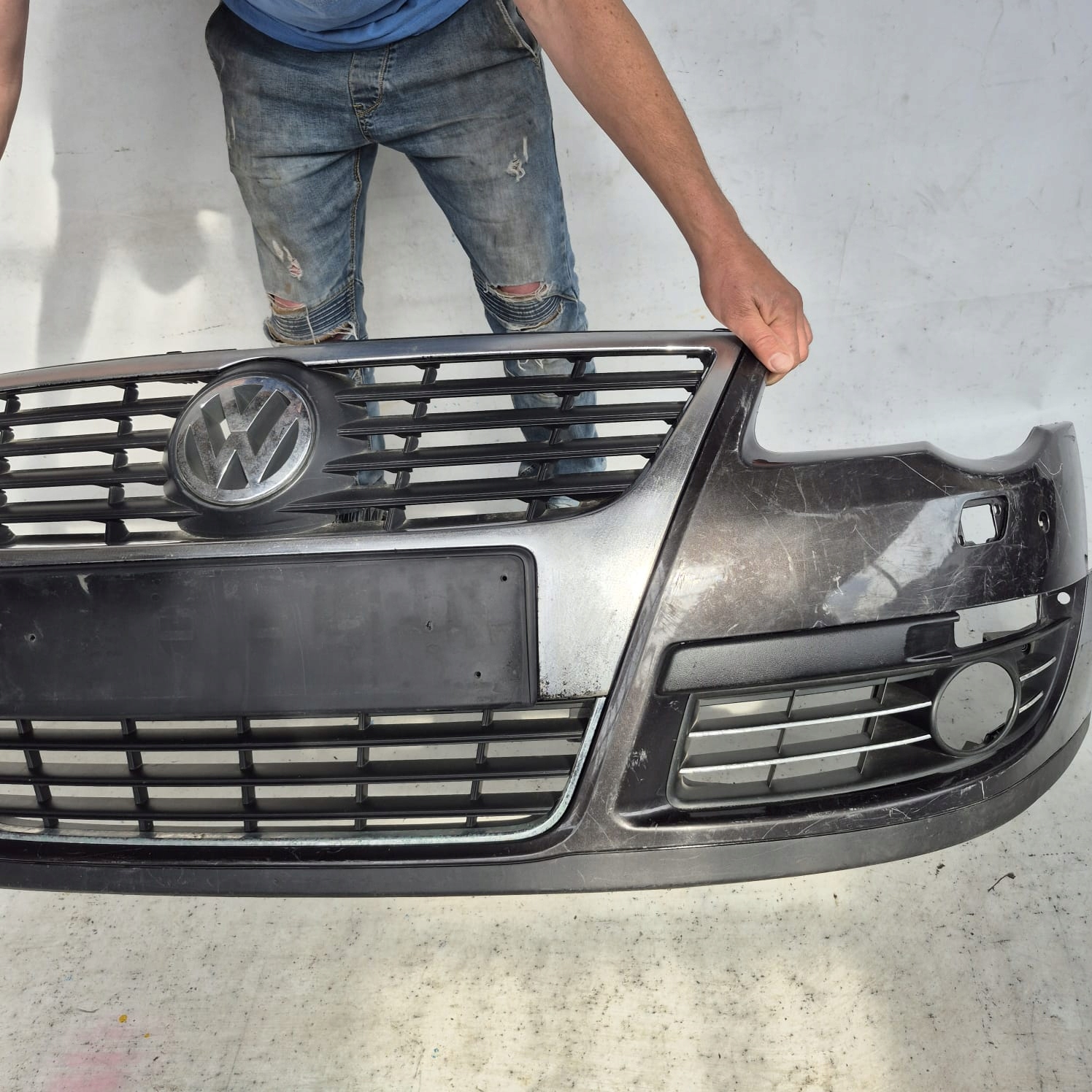 VW PASSAT B6 05-10 bumper front front SPR PDC