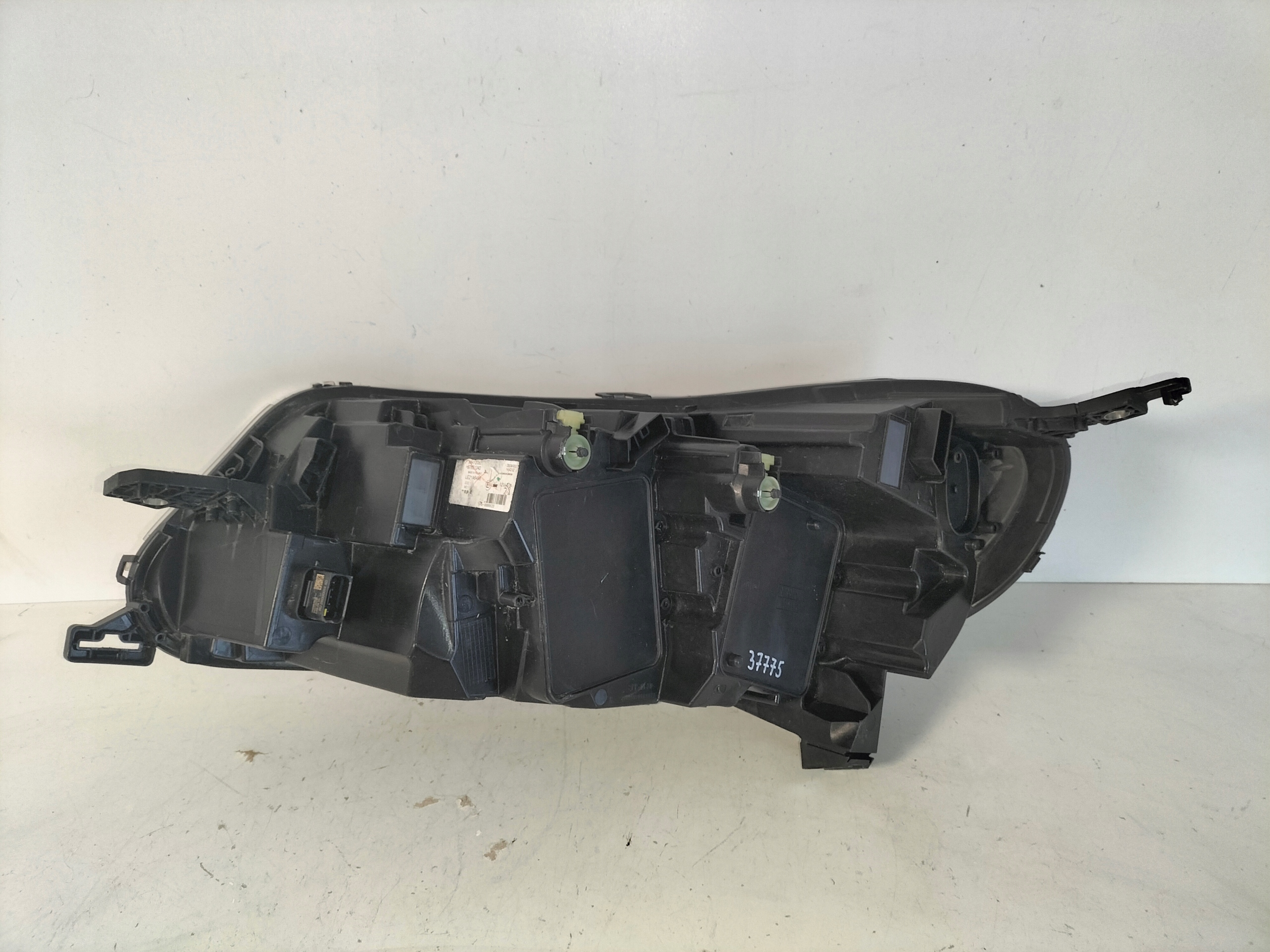 light front reflektor right PEUGEOT EXPERT IV TRAVELLER 24- FULL LED