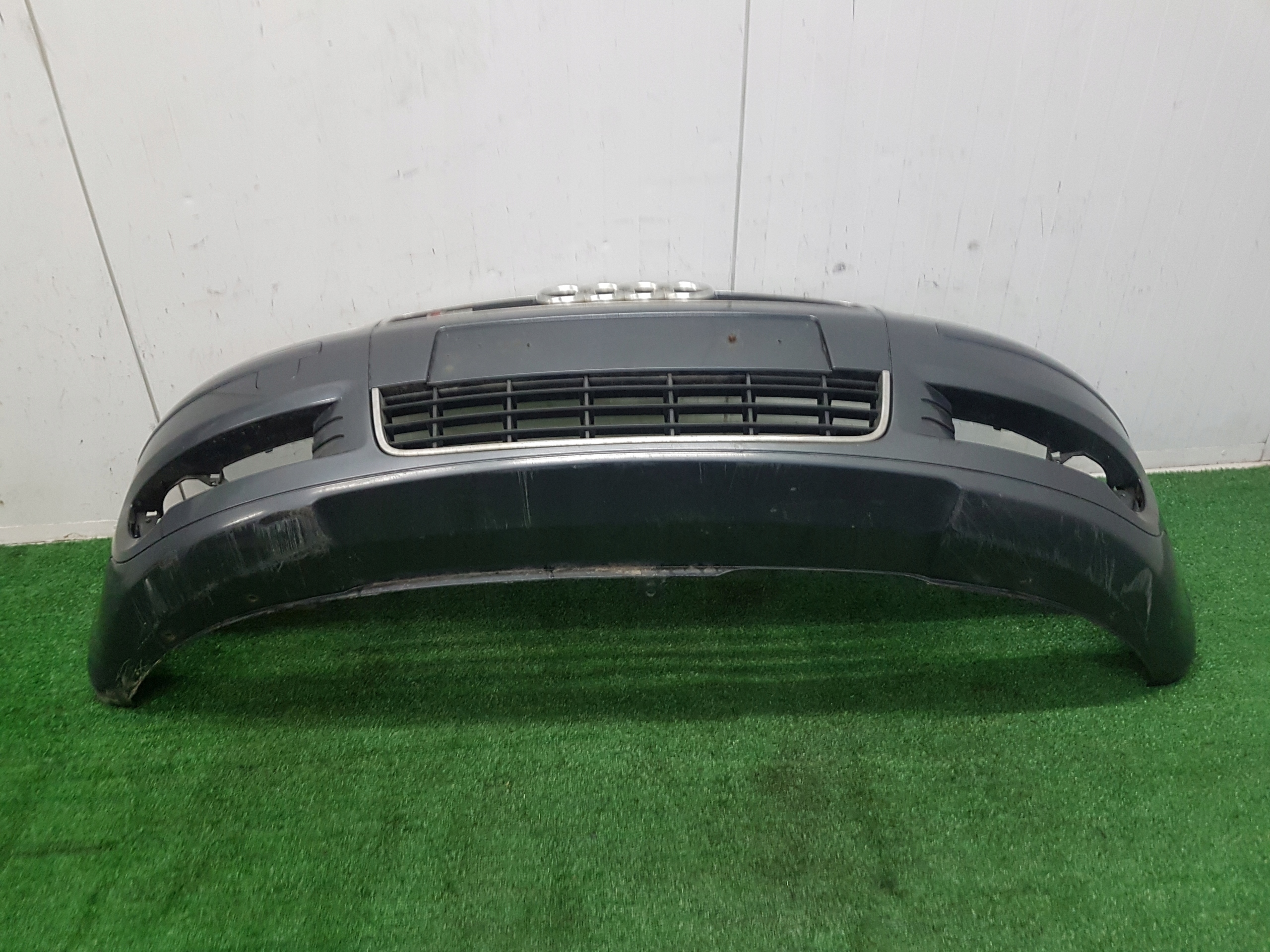bumper front front AUDI A3 8P 8P3807437